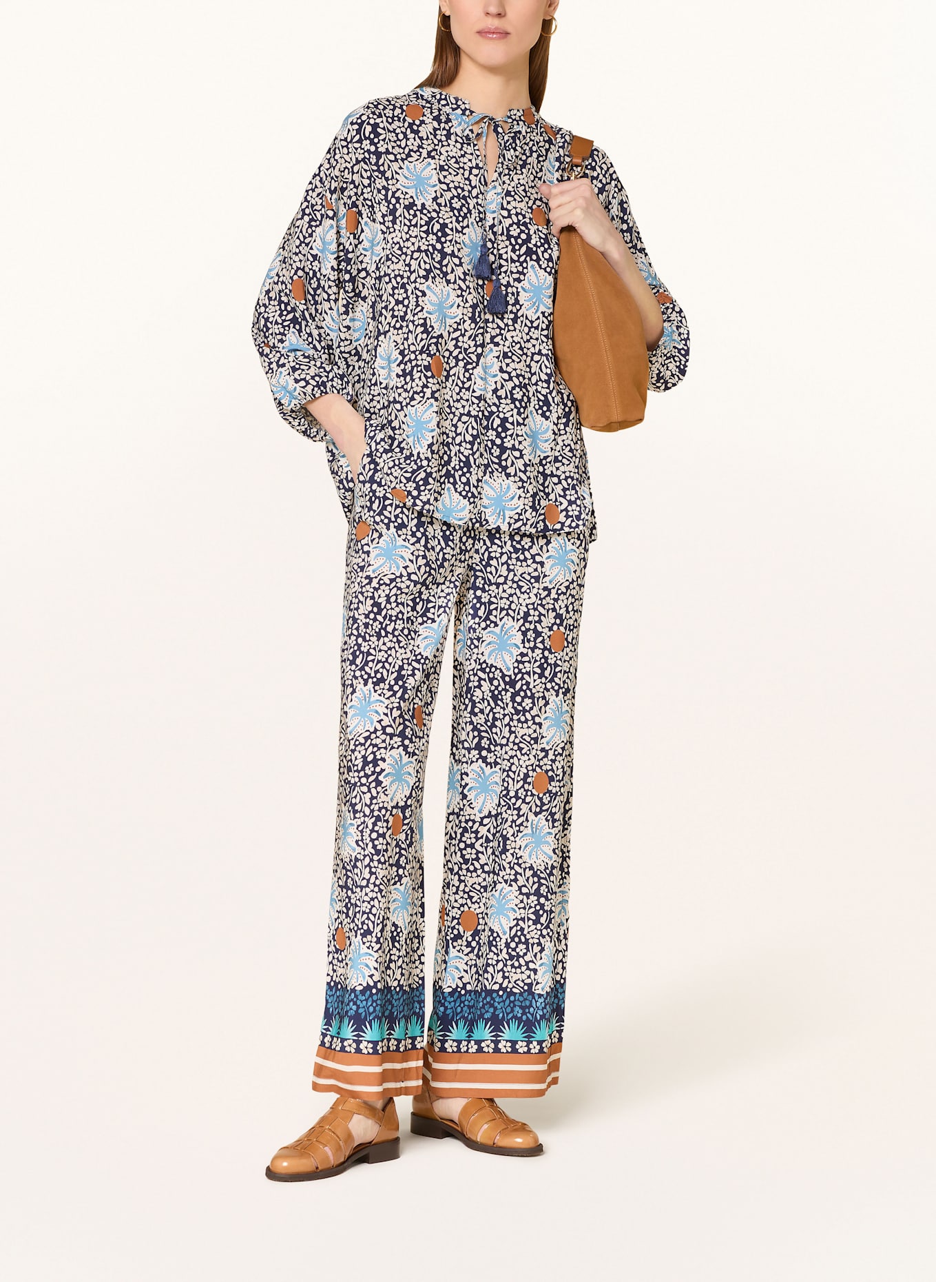 MORE & MORE Marlenehose: DUNKELBLAU / HELLBLAU / COGNAC