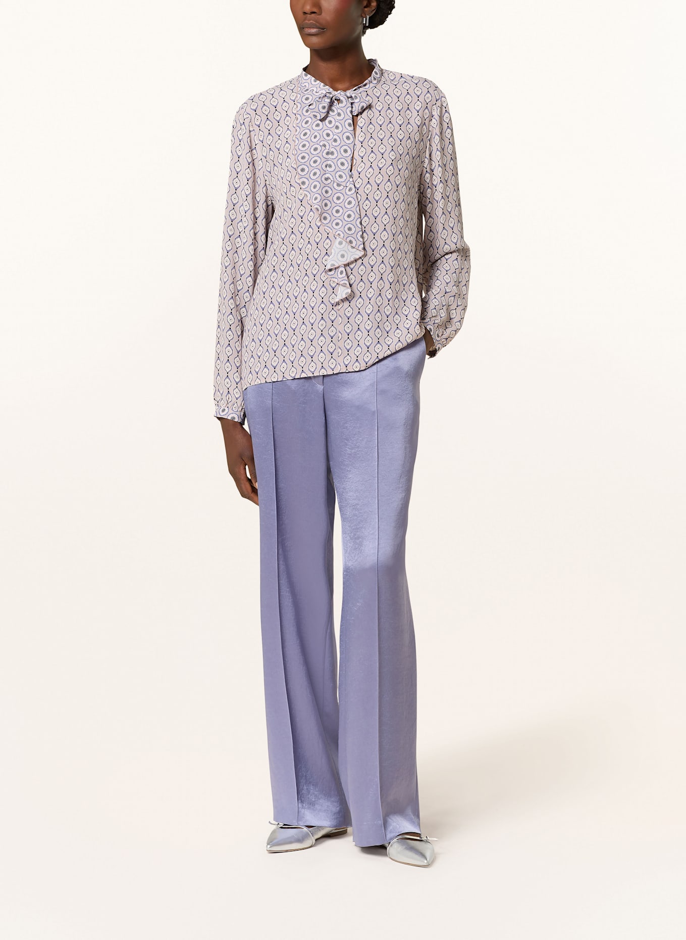 MARC CAIN Marlenehose WUKARI aus Satin: 774 bluish violet