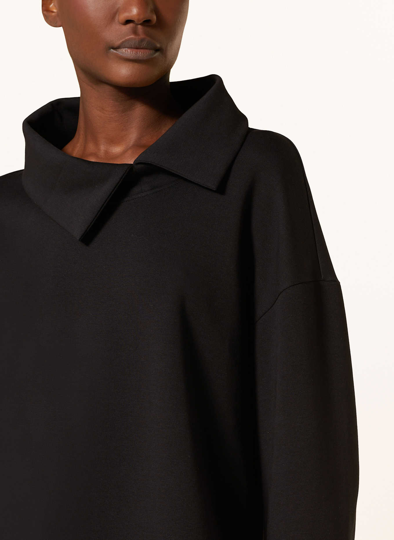 MARC CAIN Sweatshirt: 900 BLACK