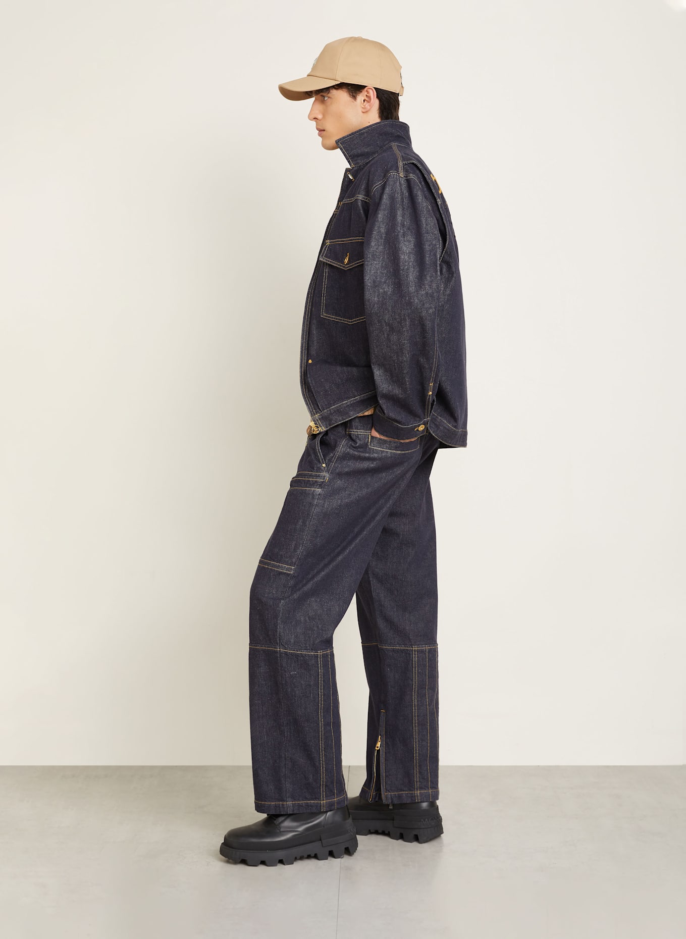 MONCLER Cargojeans Regular Fit: 77A BLUE DENIM