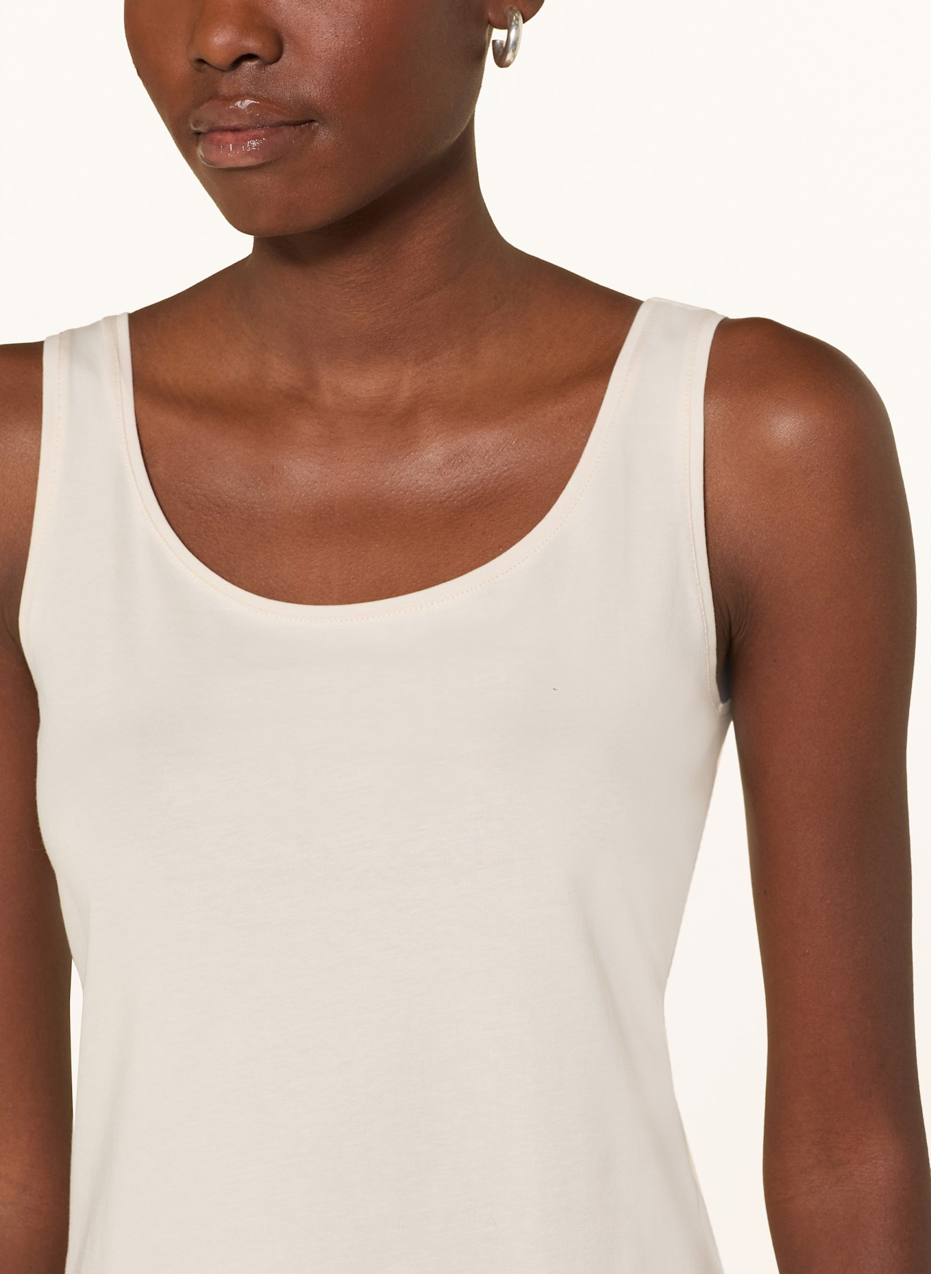 monari Top: CREME