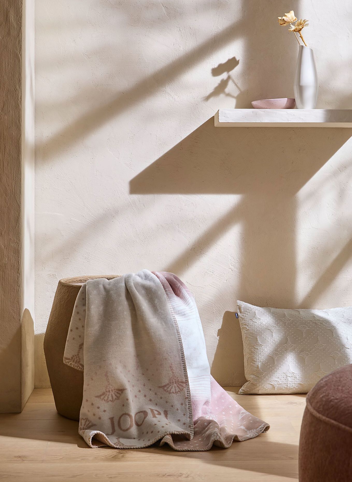 JOOP! Dekokissenhülle J!CORNFLOWER: CREME / WEISS