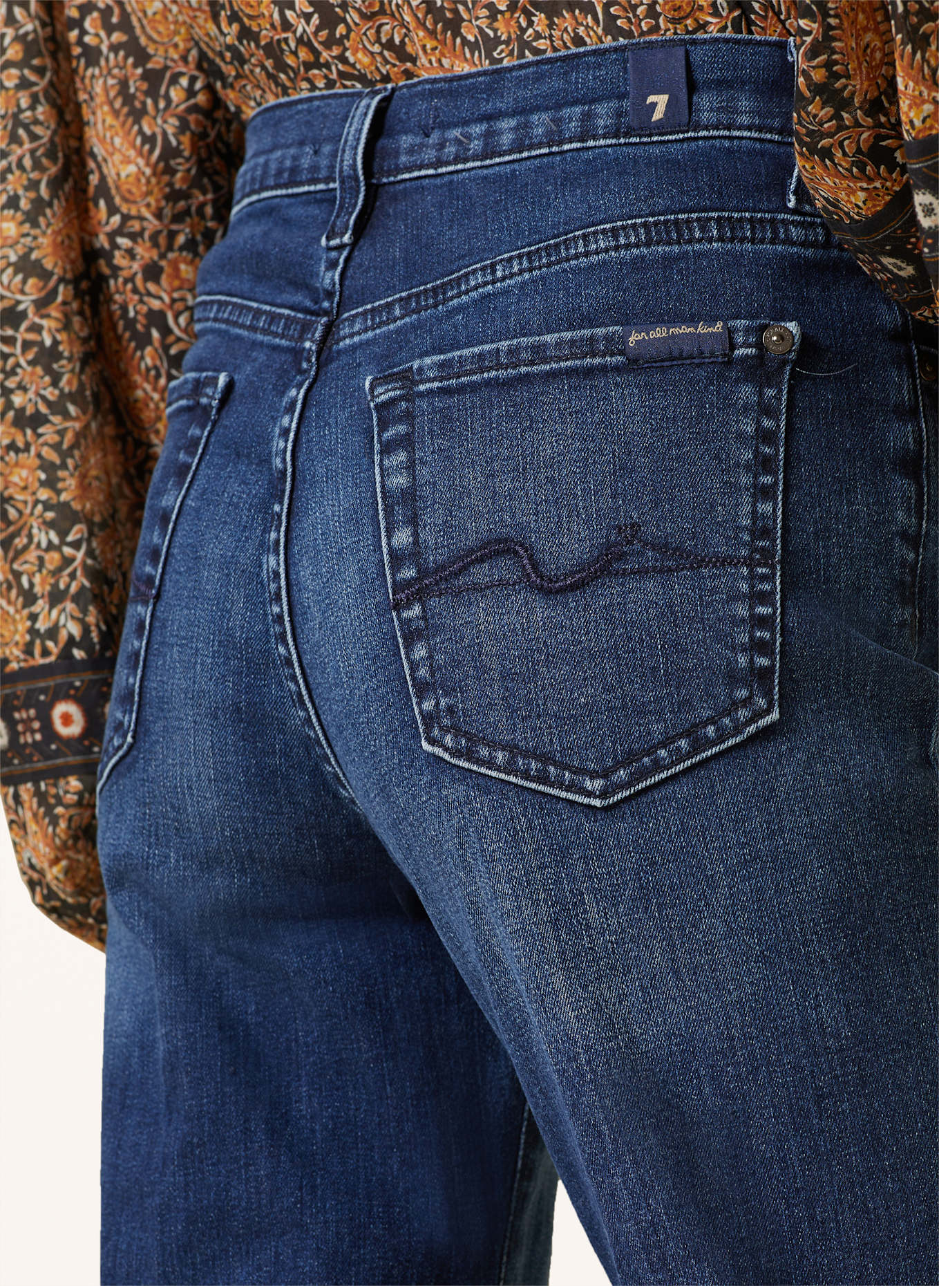7 for all mankind Flared Jeans MODERN DOJO: SOO Soho Dark
