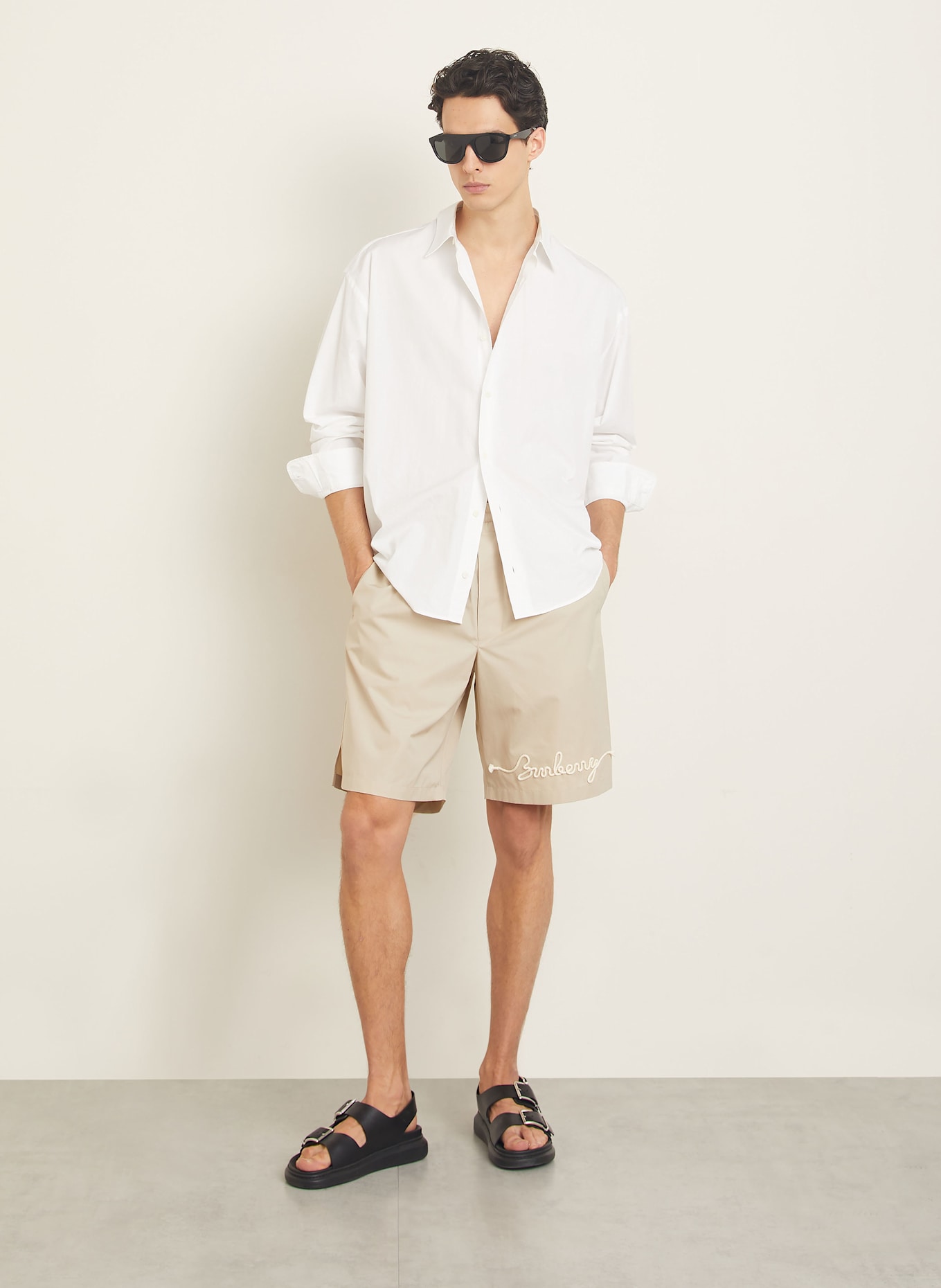BURBERRY Szorty: BEŻOWY