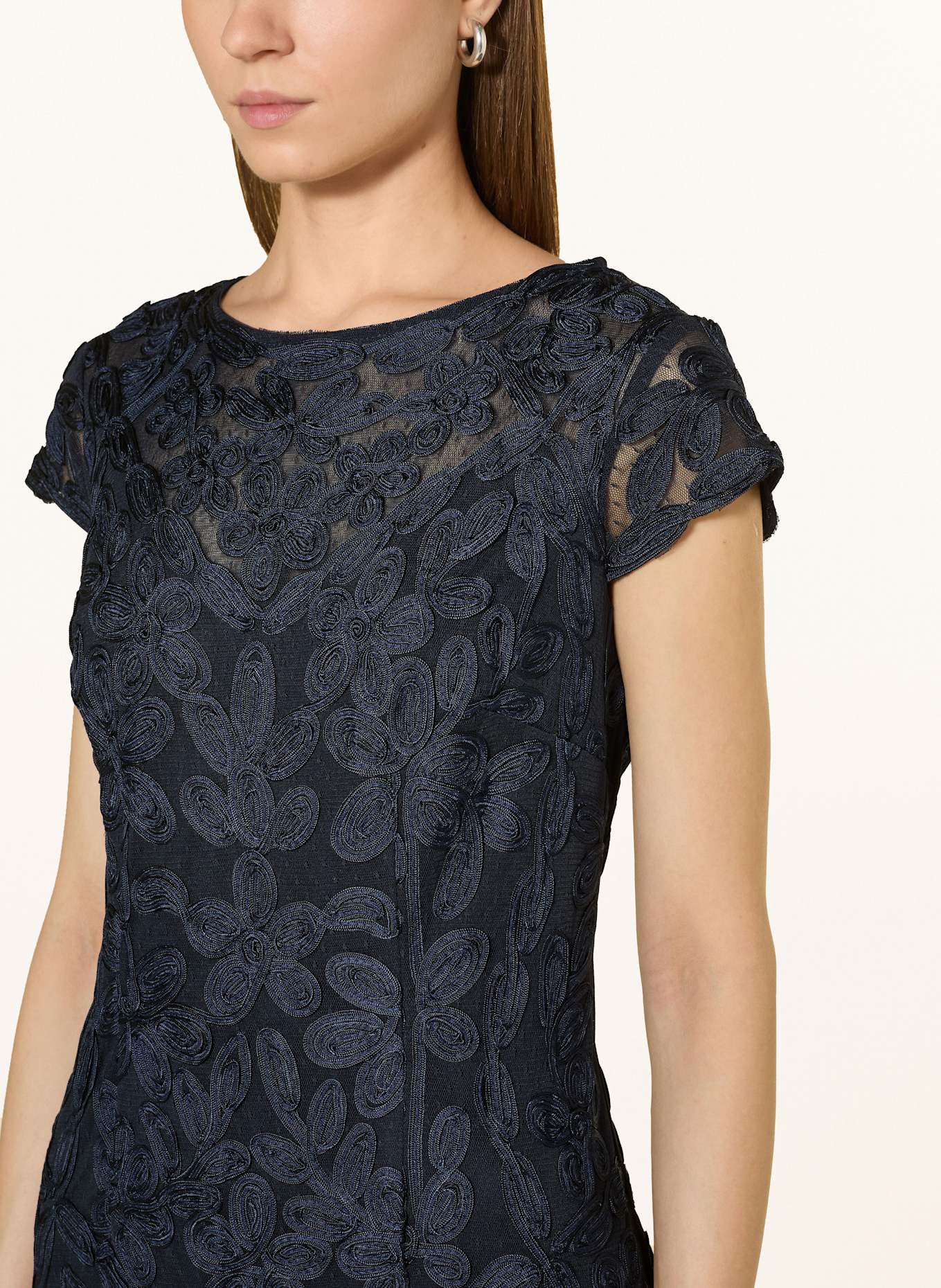 APART Robe de cocktail avec dentelle: BLEU FONCÉ