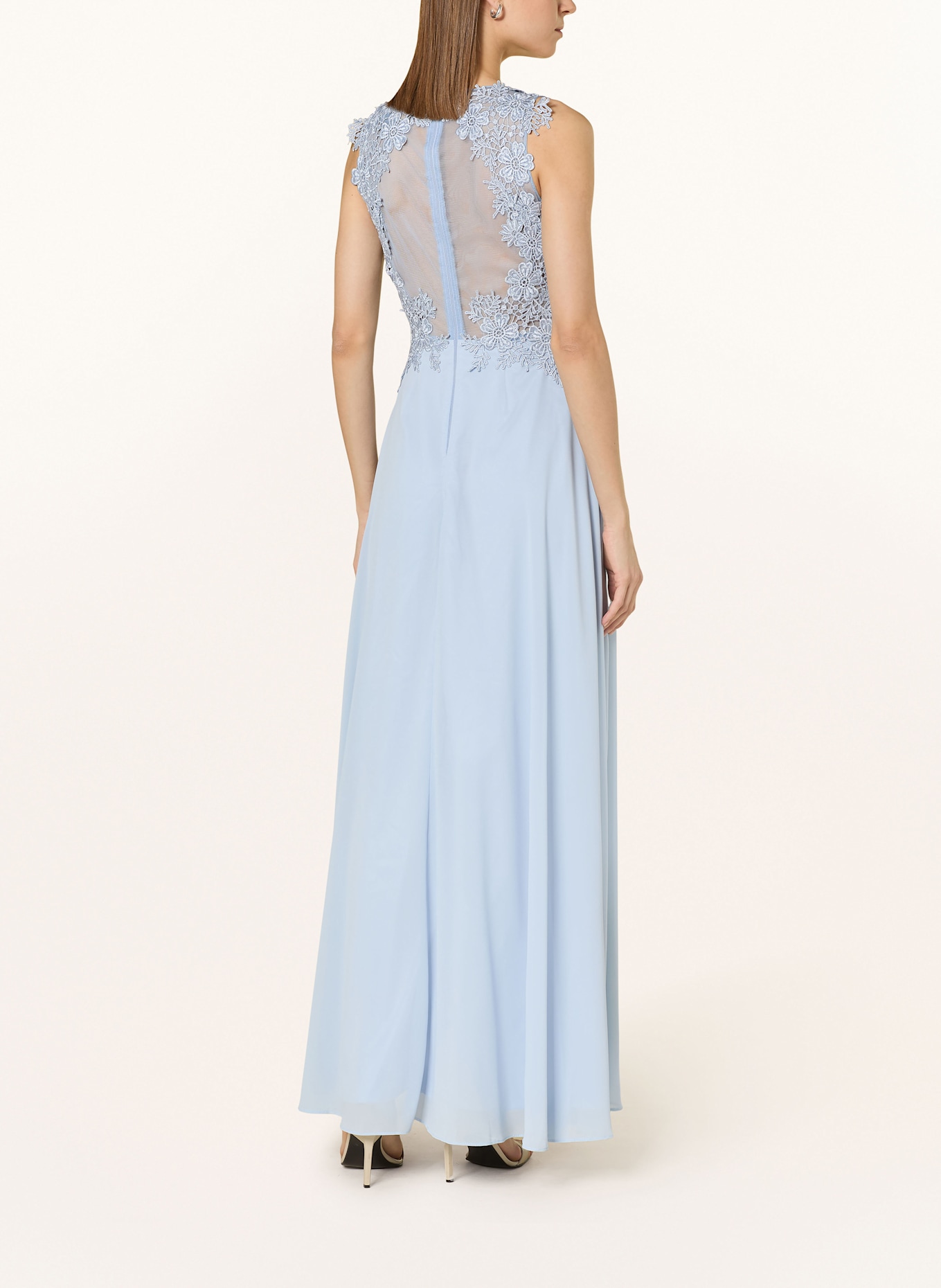 APART Abendkleid mit Spitze und Schmucksteinen: HELLBLAU