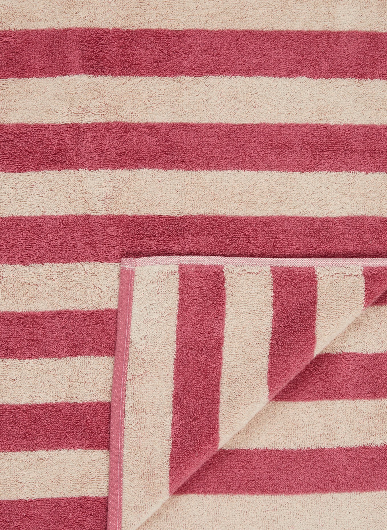 Cawö Serviette de douche LINES: ROSE FUCHSIA / ÉCRU