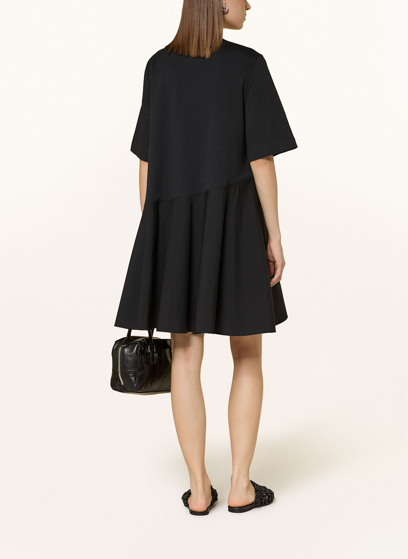 COS Kleid im Materialmix: SCHWARZ