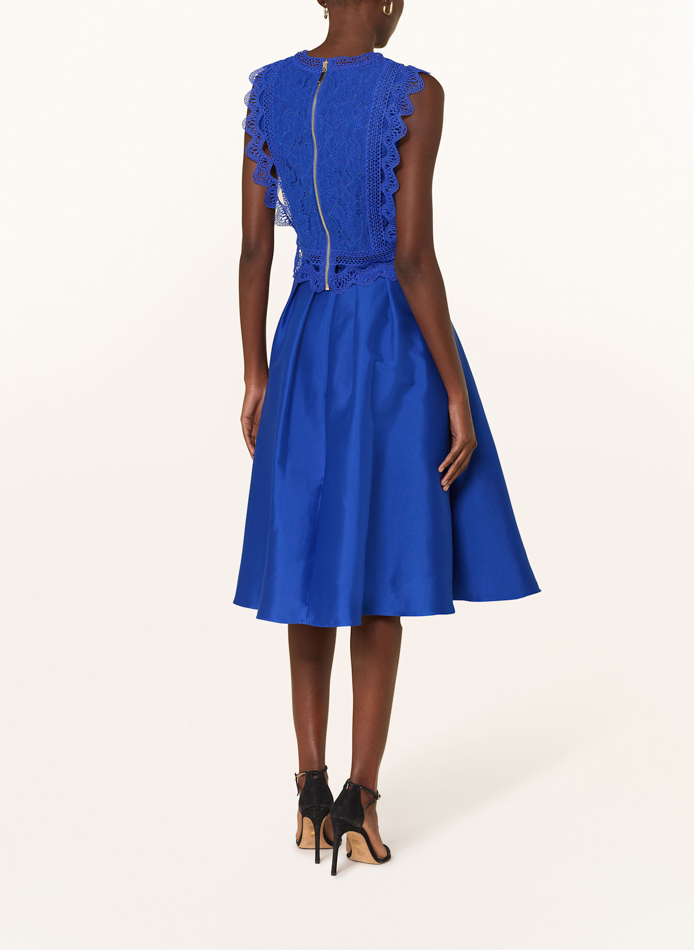 APART Blouse top with lace: BLUE