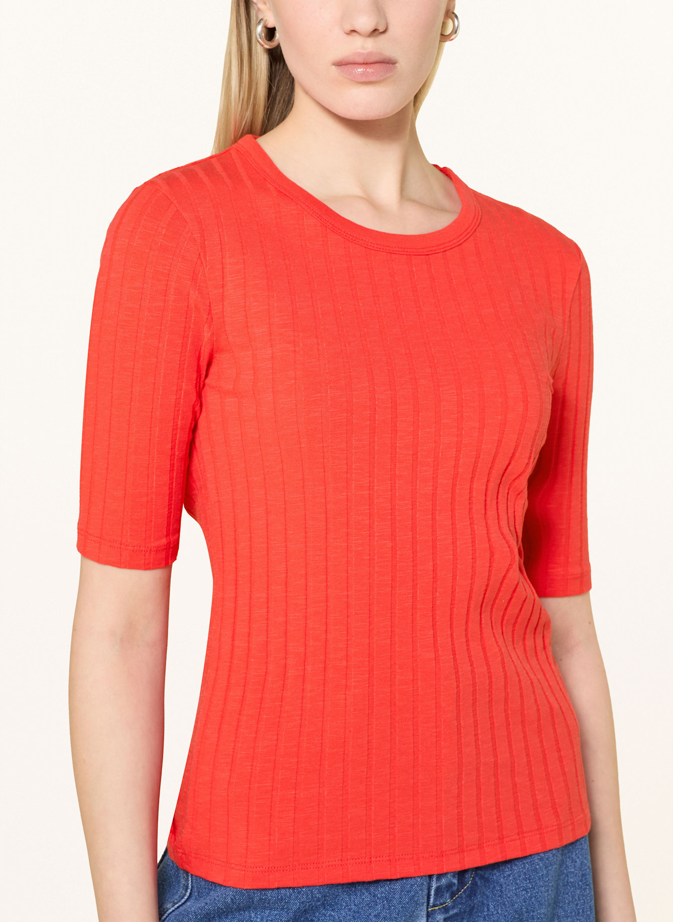 OPUS T-shirt SAVKA: RED