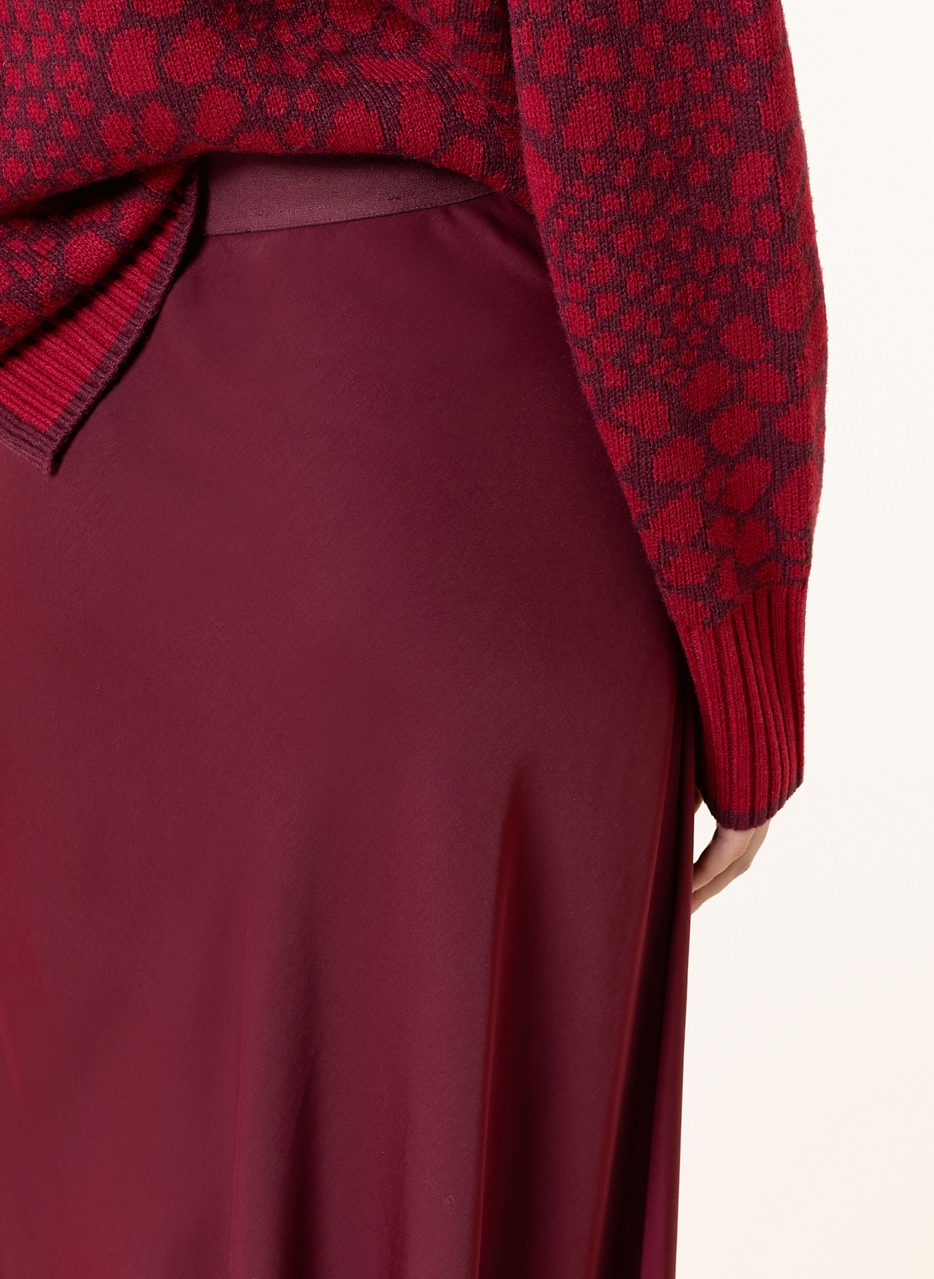 MARC AUREL Saténová sukně: TMAVĚ ČERVENÁ