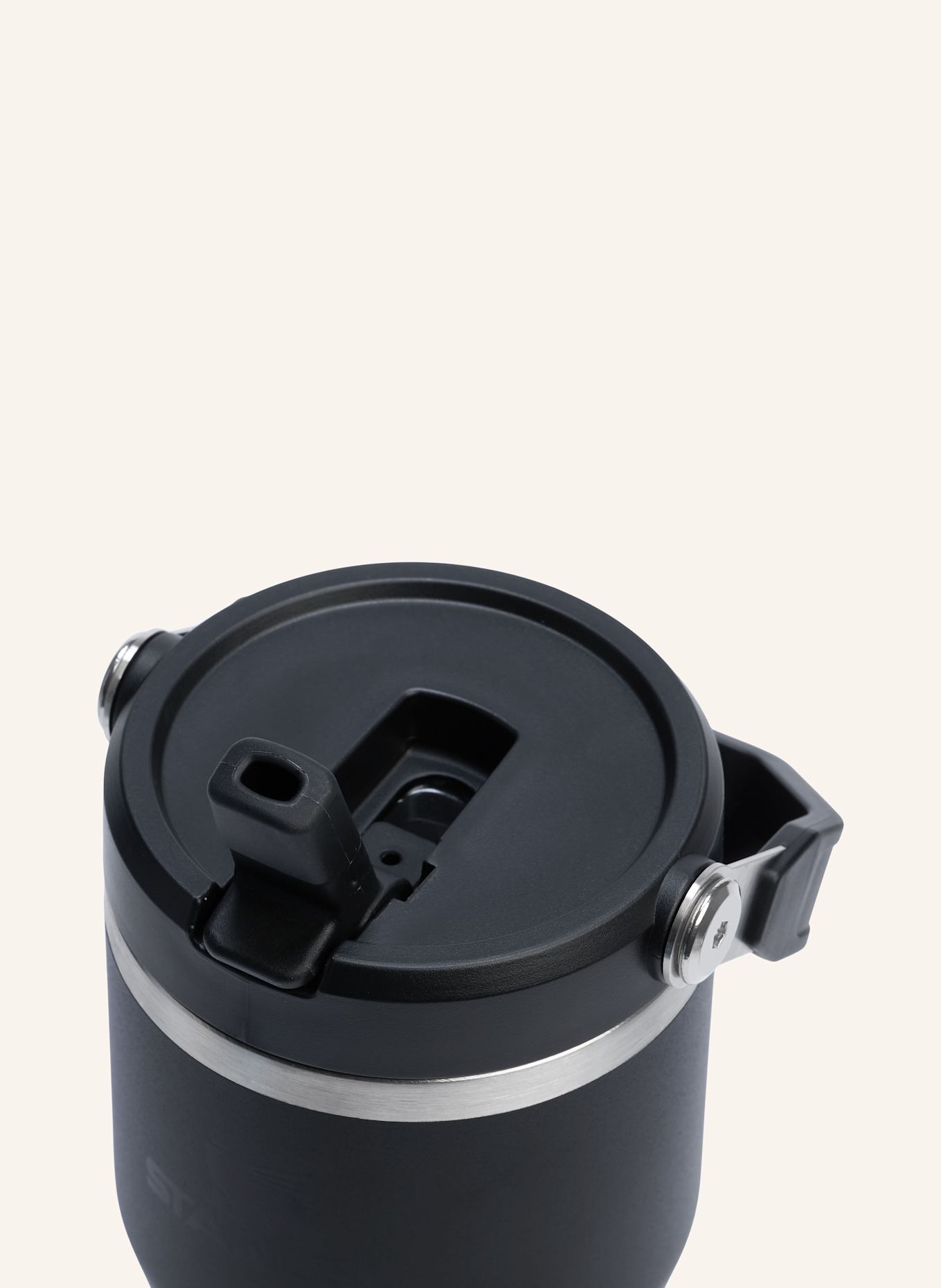 STANLEY Thermobecher THE ICEFLOW™ FLIP STRAW 2.0: SCHWARZ
