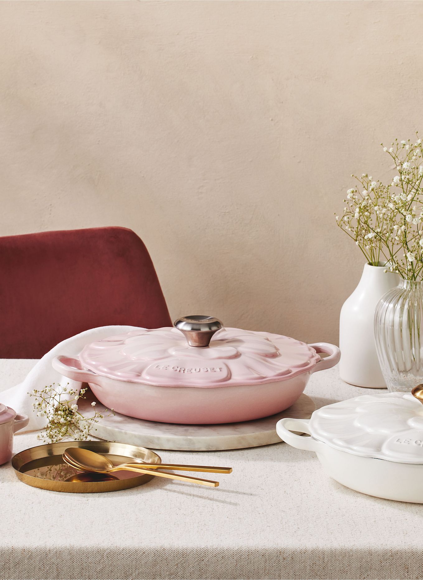 LE CREUSET Profesjonalny garnek gourmet BLUME: SHELL PINK