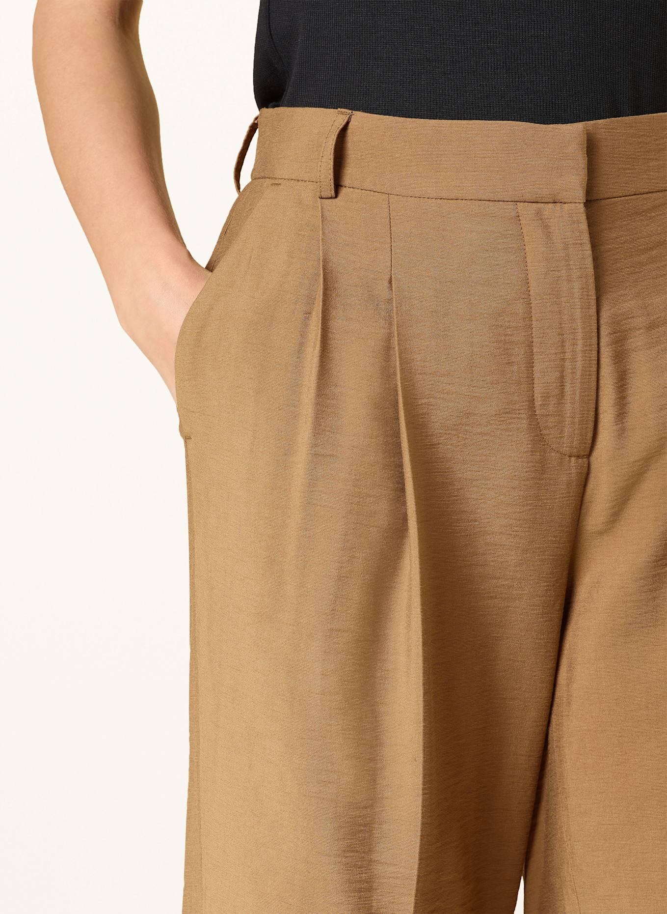 OPUS Bermudas MAIGA: COGNAC