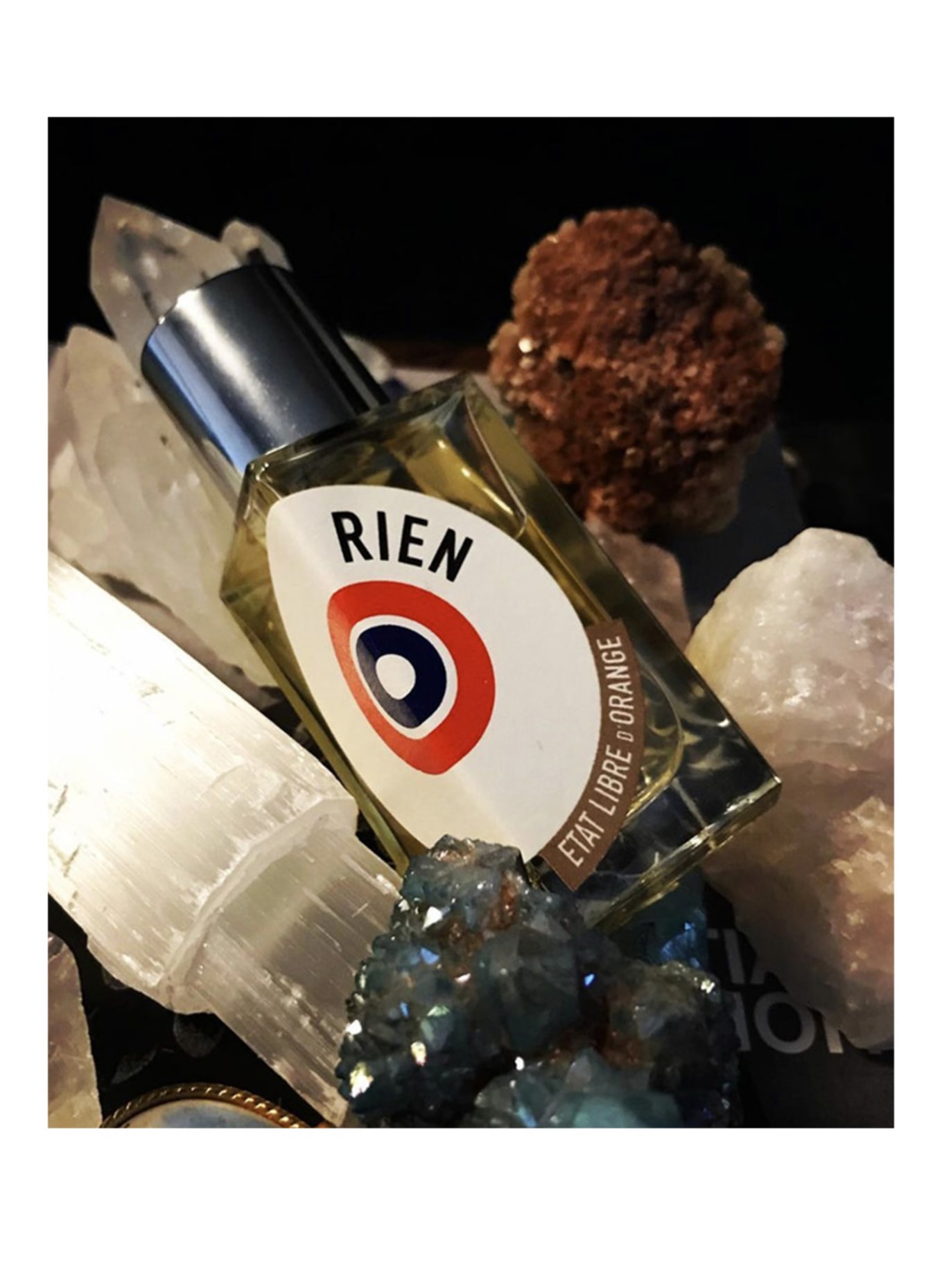 ETAT LIBRE D’ORANGE RIEN