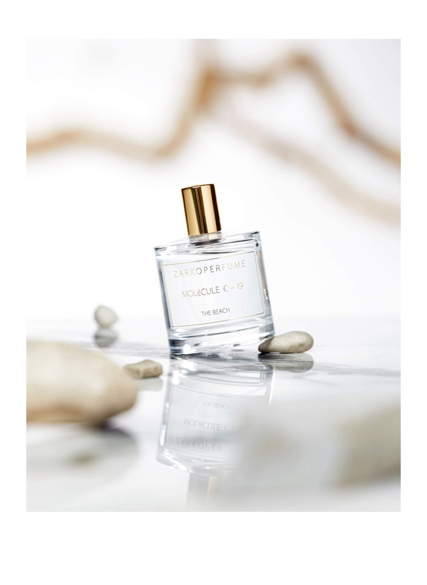 ZARKOPERFUME MOLECULE C-19 HET STRAND