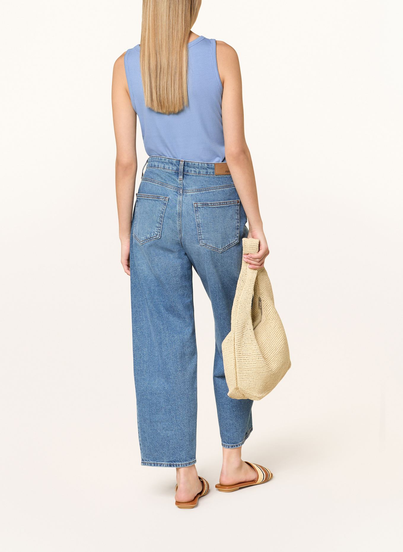 oui Top: BLAU
