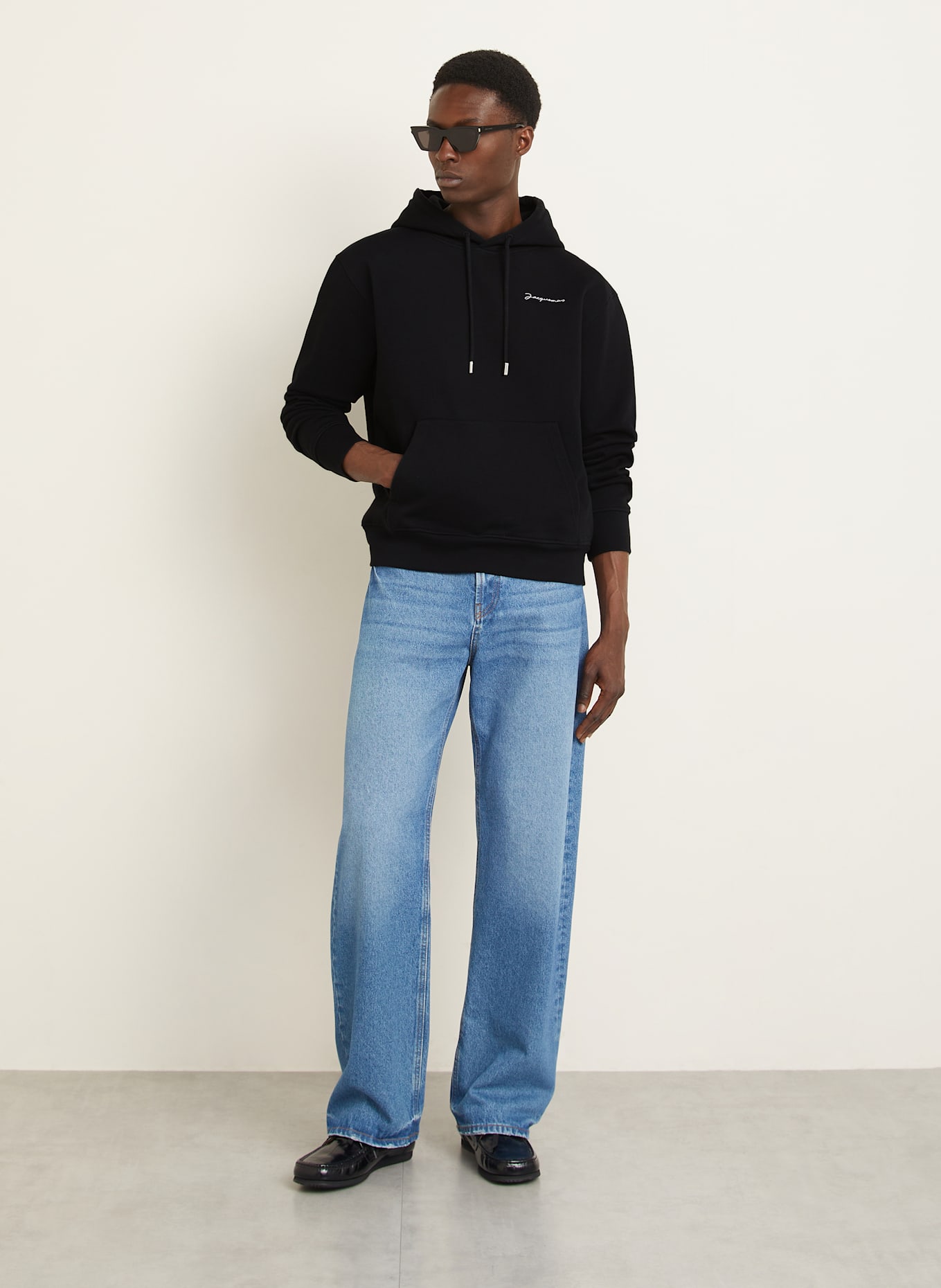 JACQUEMUS Hoodie LE SWEATSHIRT BRODE: SCHWARZ