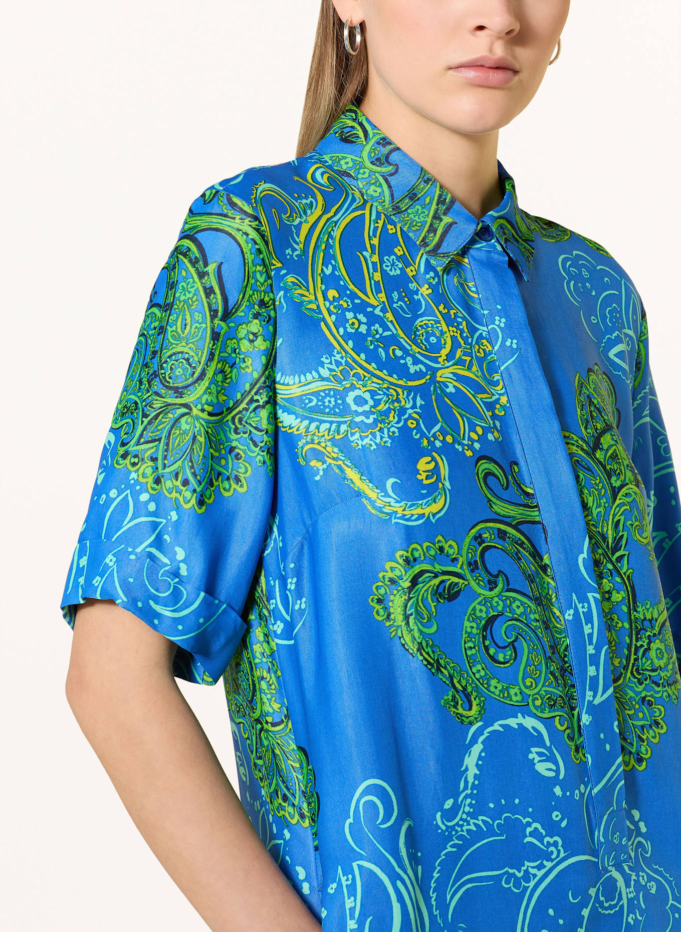 Betty Barclay Satin dress: GREEN / BLUE