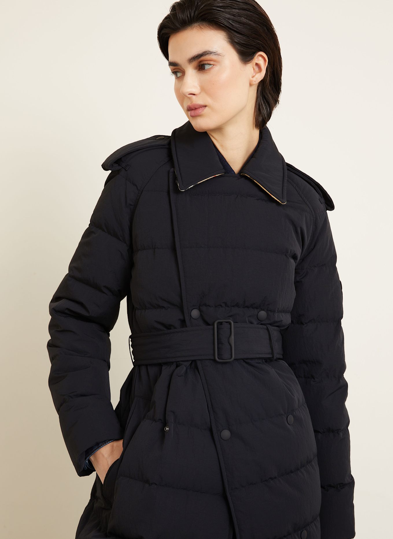 BURBERRY Płaszcz puchowy: CZARNY