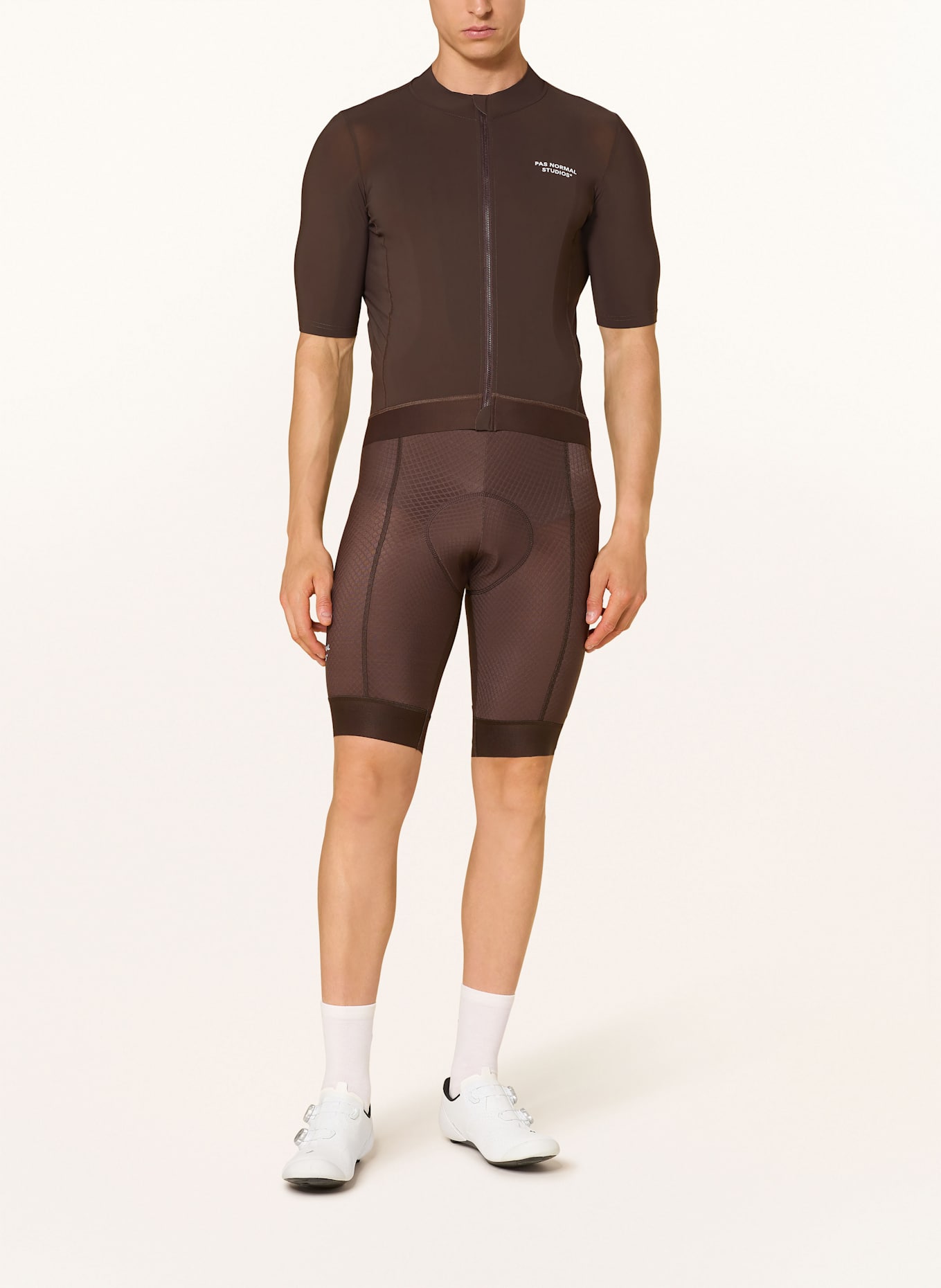 PAS NORMAL STUDIOS Cyklistický dres ESSENTIAL: HNĚDÁ