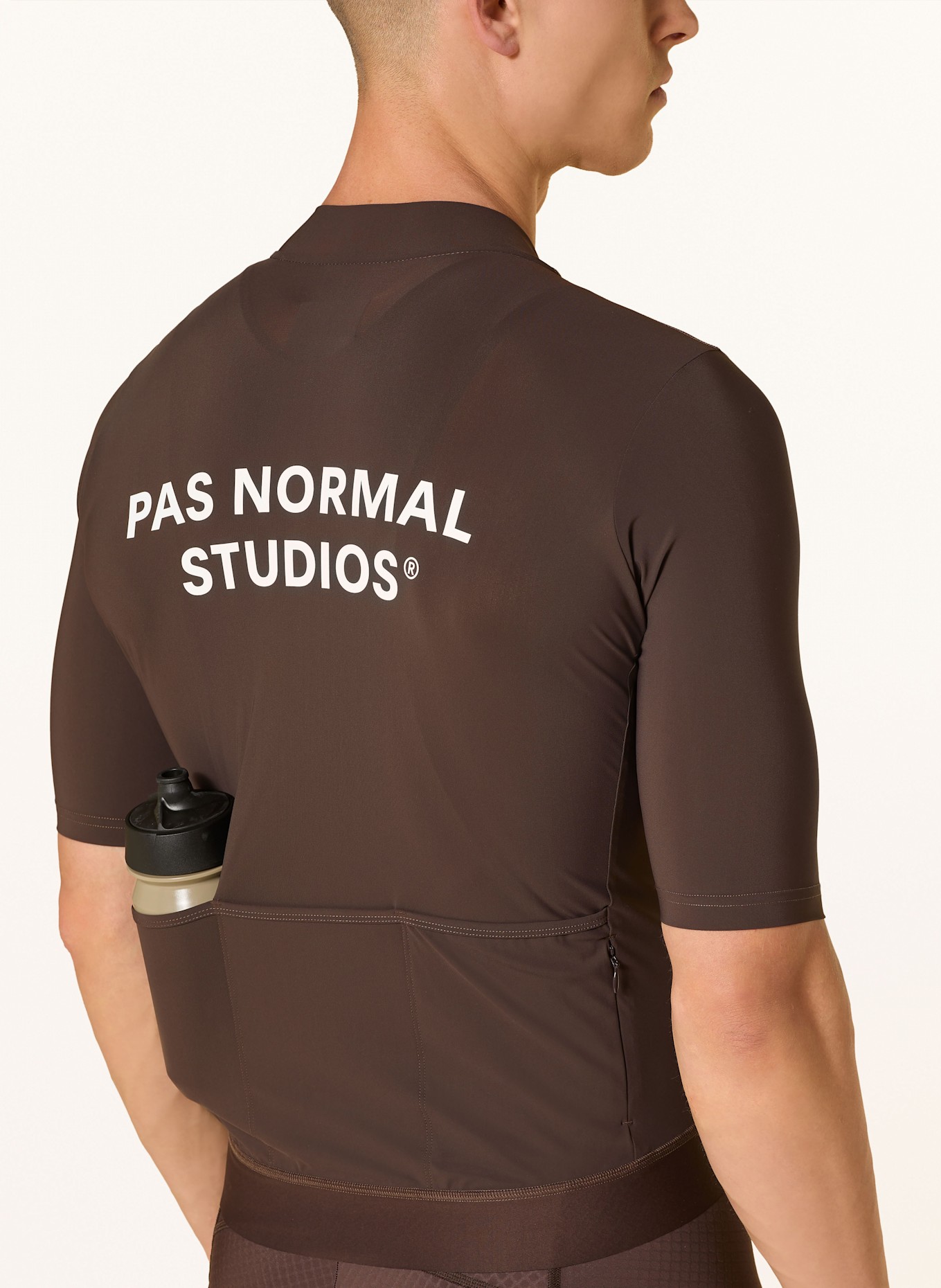 PAS NORMAL STUDIOS Cyklistický dres ESSENTIAL: HNĚDÁ