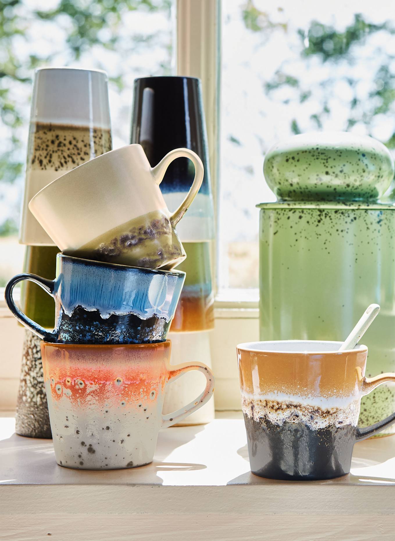 hkliving Set van 4 PEGASUS-bekers met handvat: ZWART / BLAUW / CRÈME