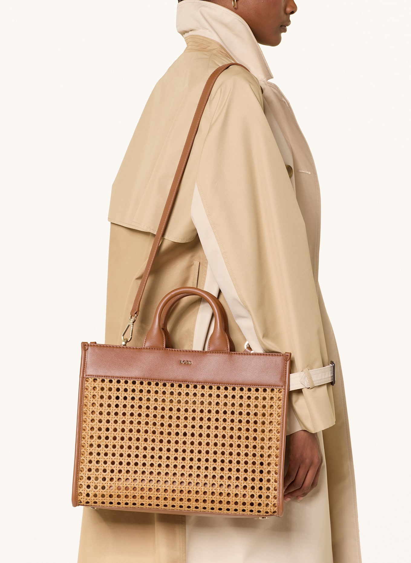 BOSS Handtasche SANDY TOTE SPU mit Pouch: BEIGE/ BRAUN