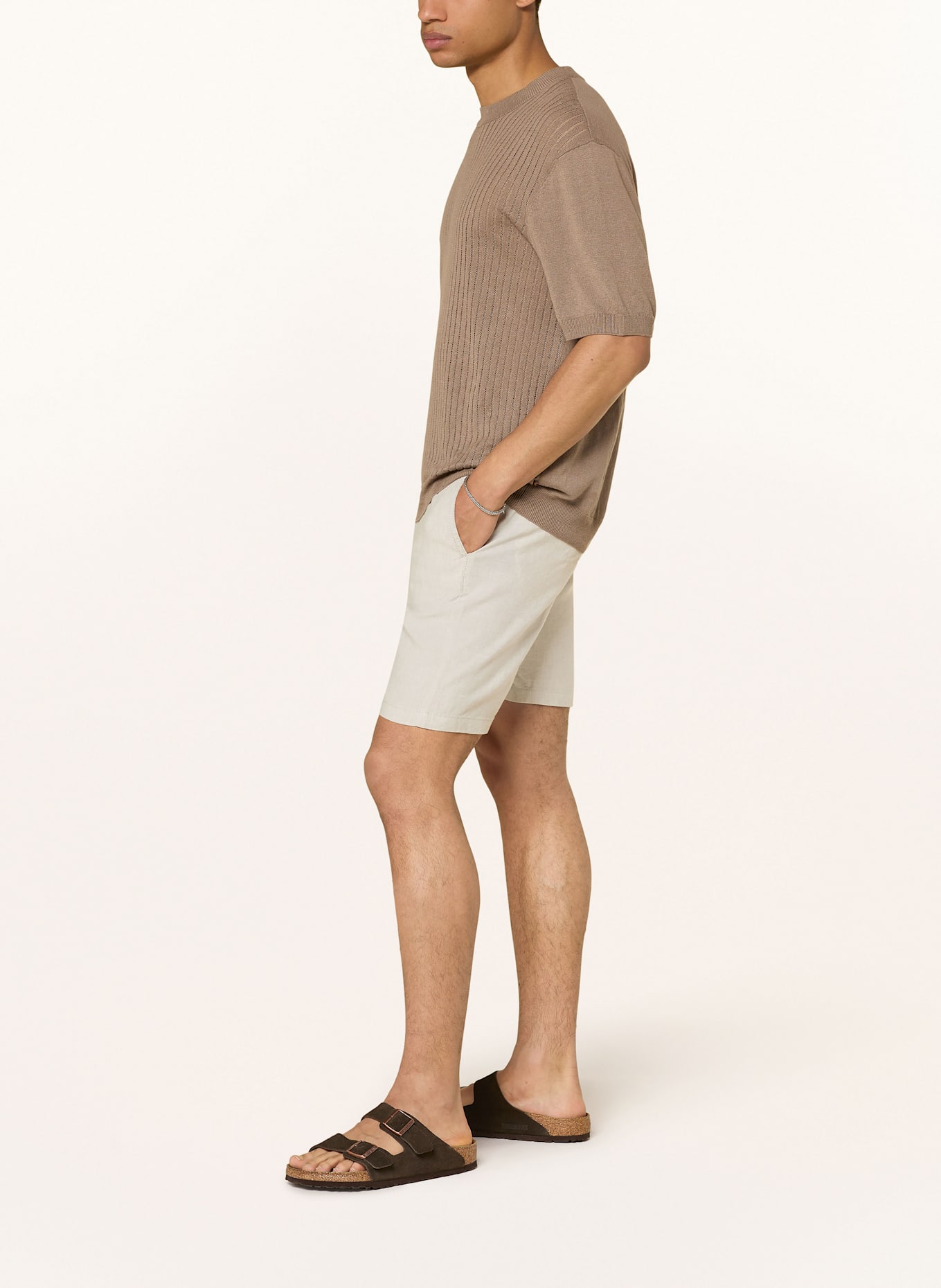 BOSS Chinoshorts Tapered Fit mit Leinen: BEIGE