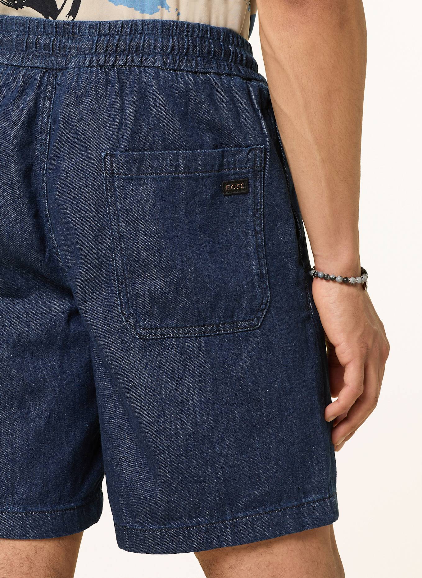 BOSS Jeansshorts SANDREW: 405 DARK BLUE