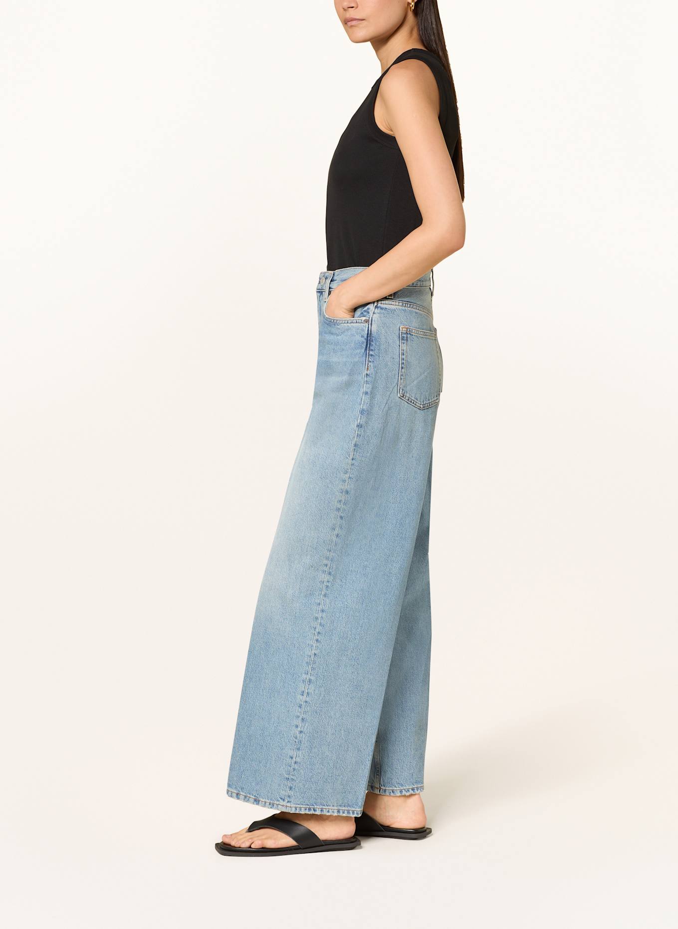 COS Wide Leg Jeans: 012 Blue dusty light