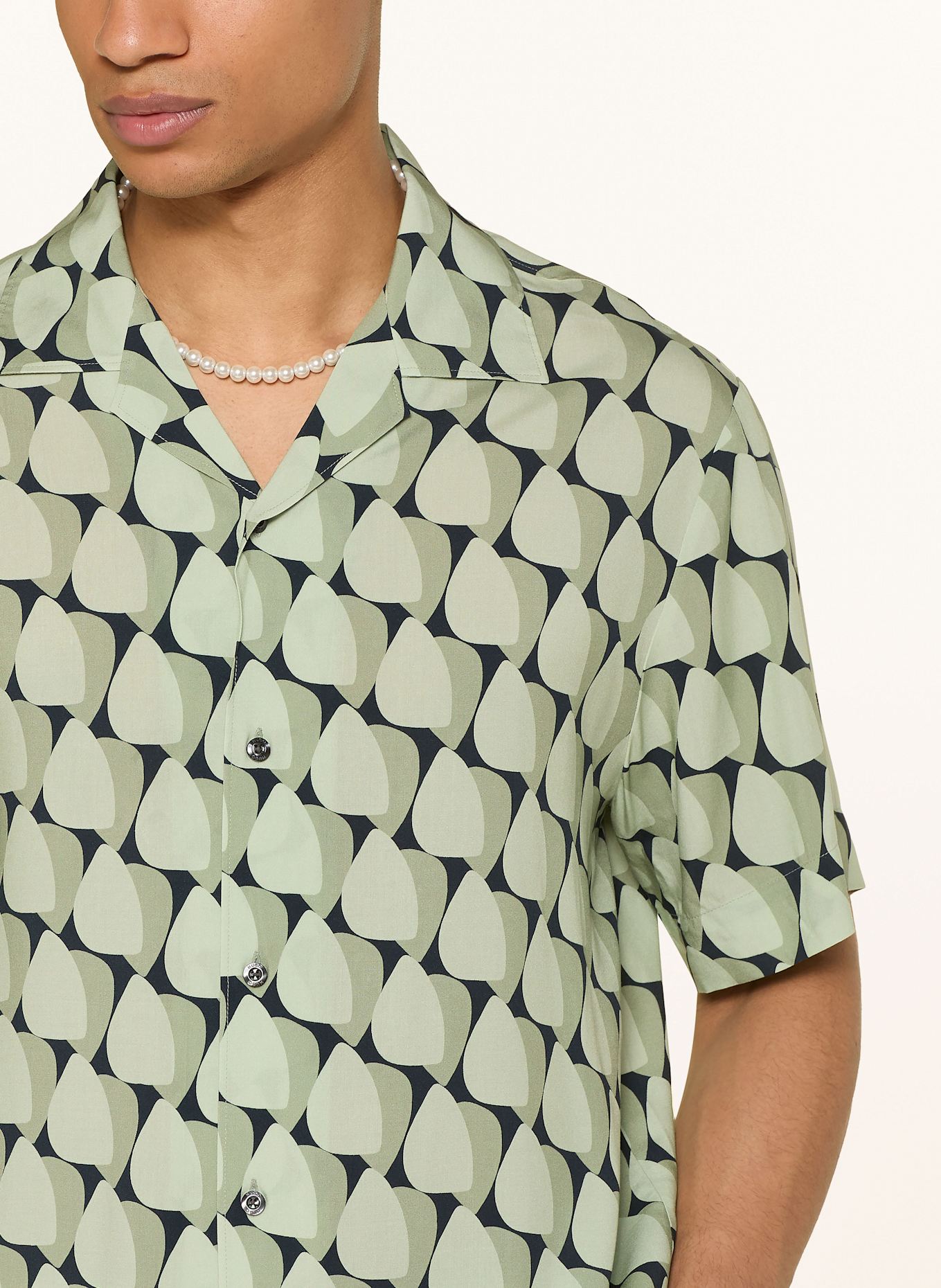 HUGO Resorthemd ESPINO Comfort Fit: HELLGRÜN / DUNKELBLAU