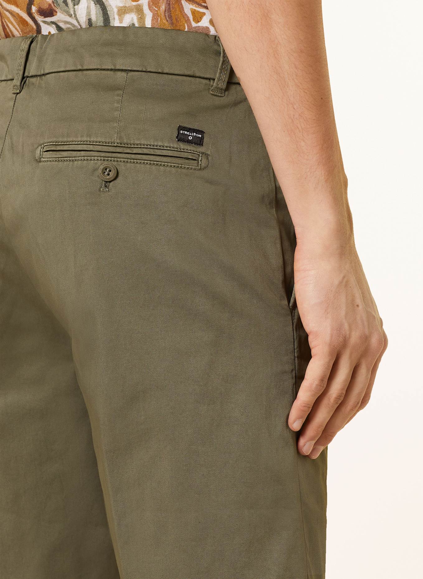 STRELLSON Chinoshorts CRUSH Slim Fit: GRÜN
