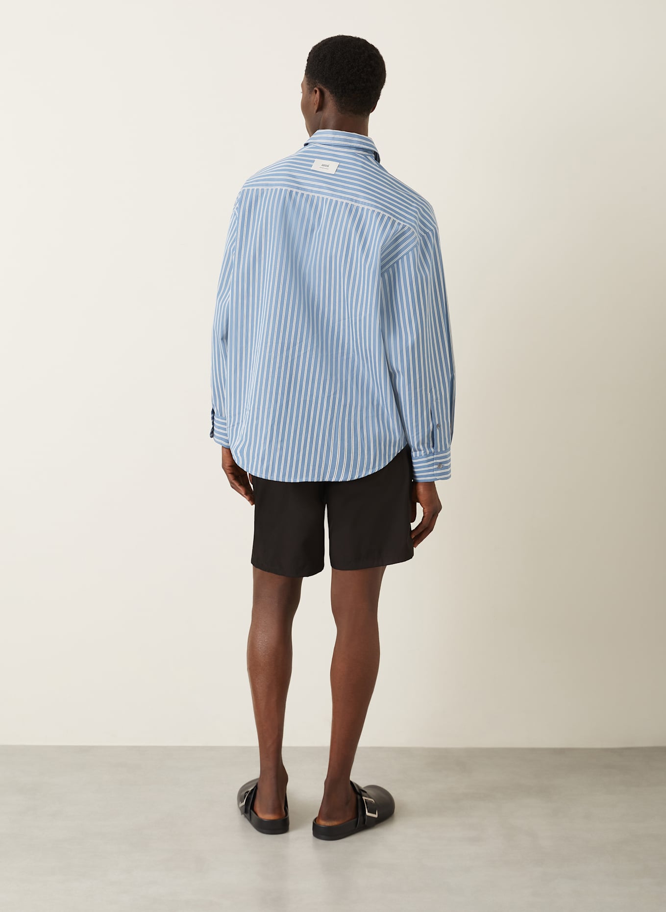 AMI PARIS Šortky: 001 BLACK