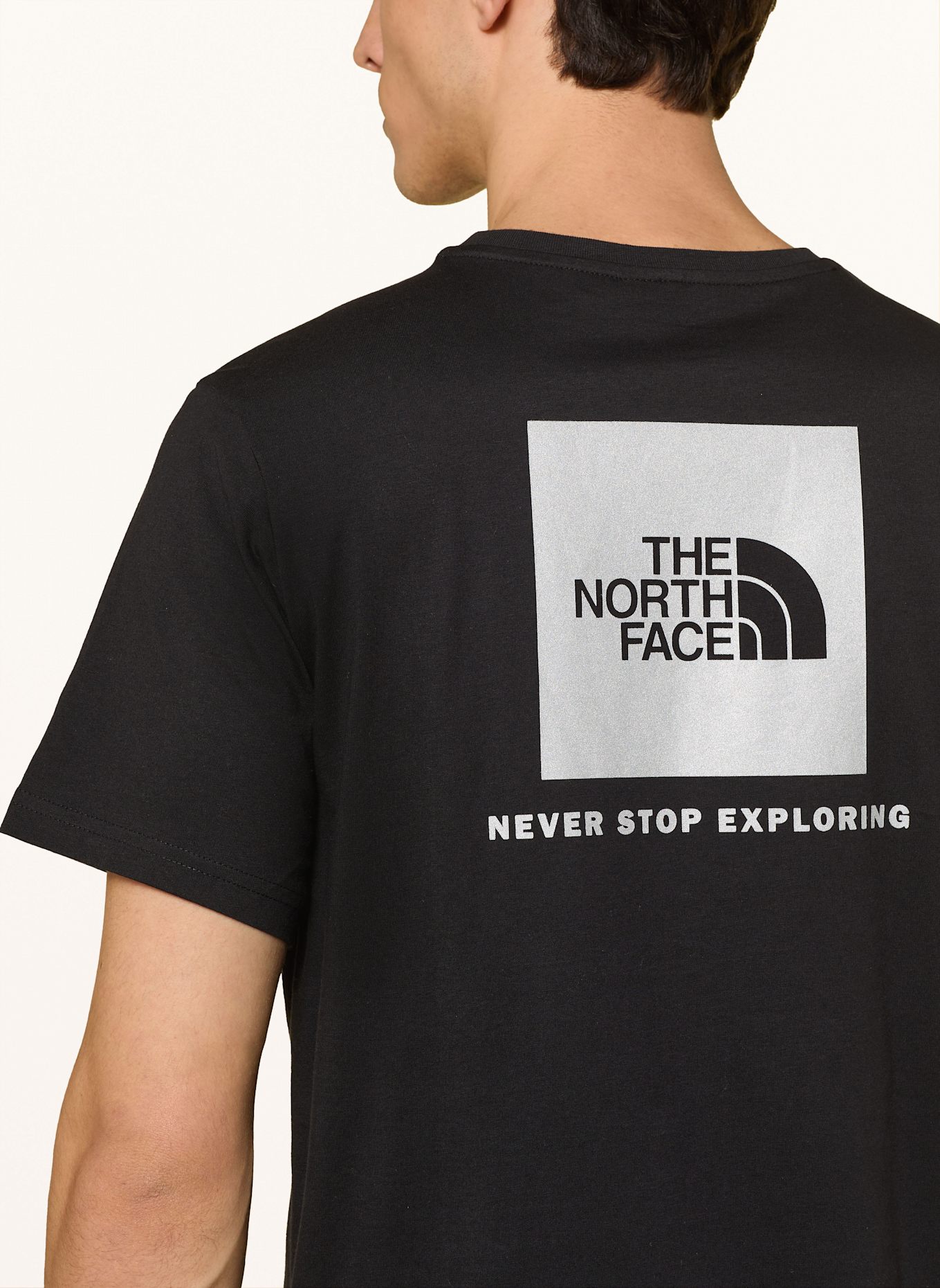 THE NORTH FACE T-shirt: BLACK