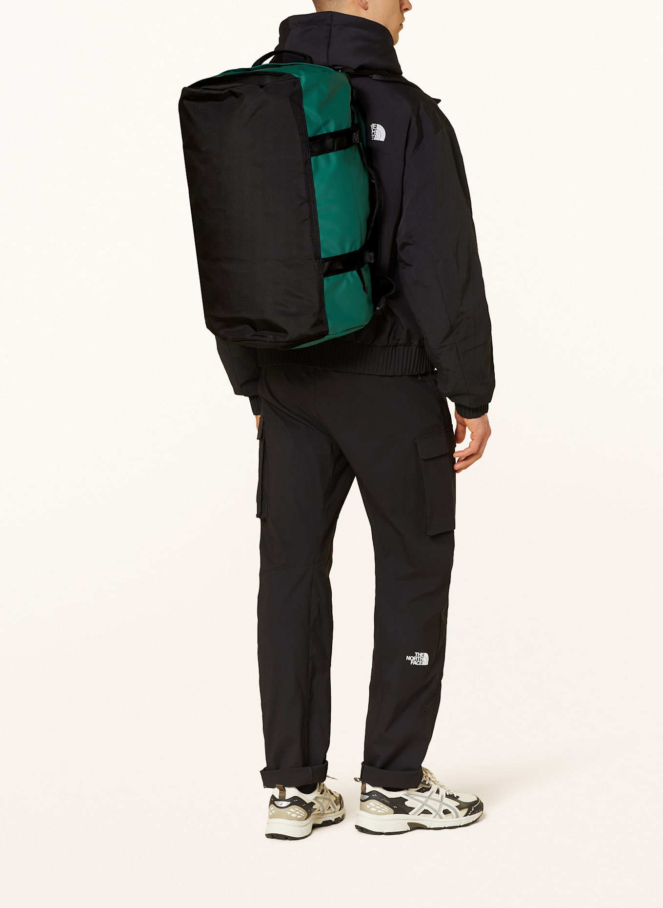 THE NORTH FACE Reisetasche BASE CAMP SMALL 50 l: GRÜN/ SCHWARZ