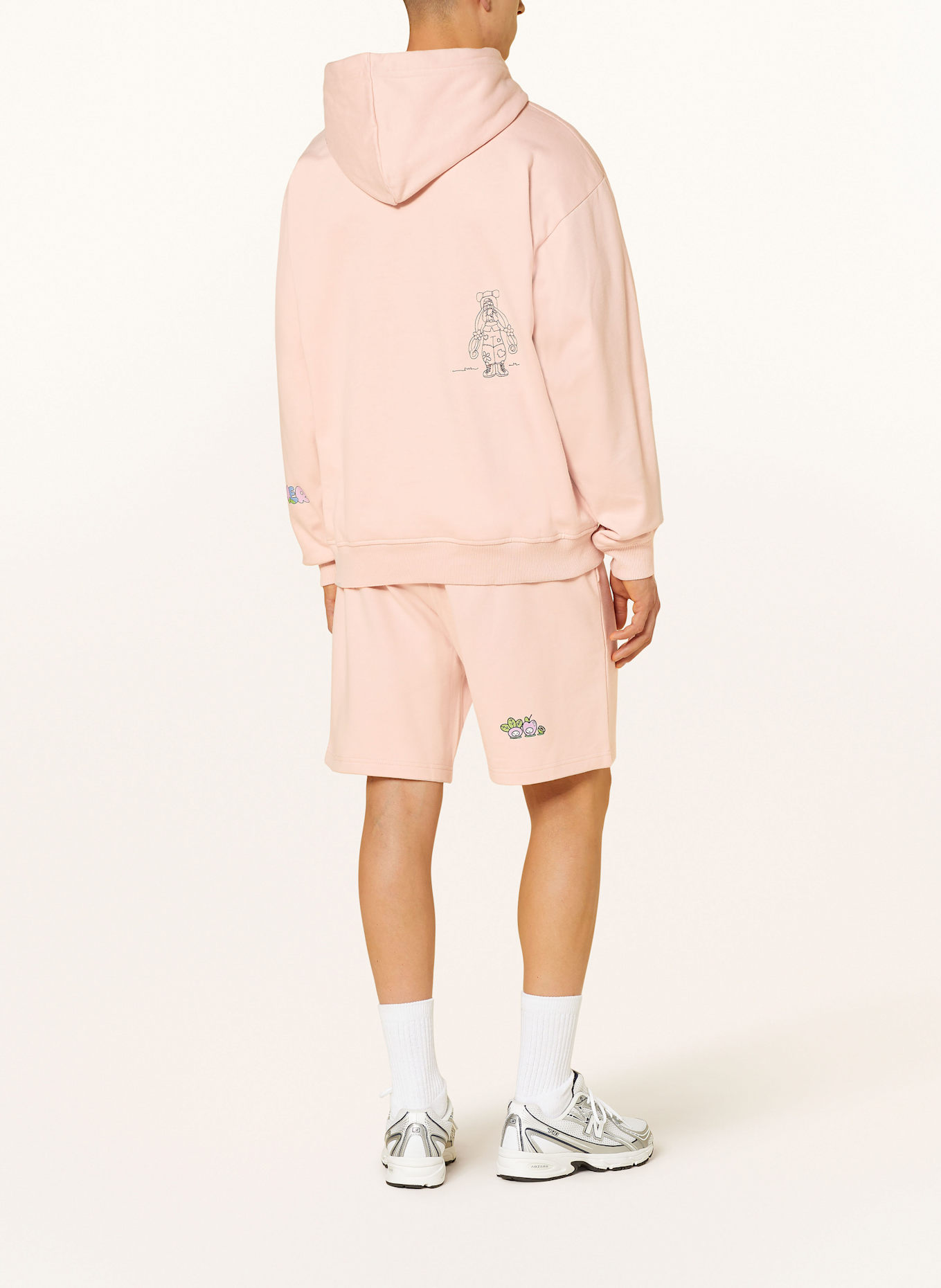 THE NORTH FACE Sweatshorts MOUNTAIN CLEANUP: ROSA