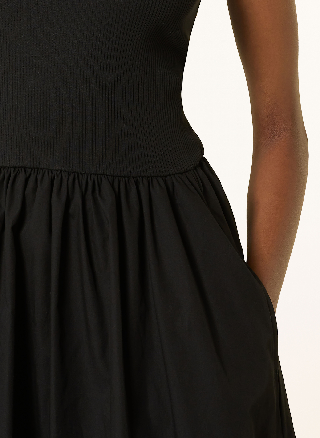 InWear Kleid DAGNAMAIW im Materialmix: SCHWARZ