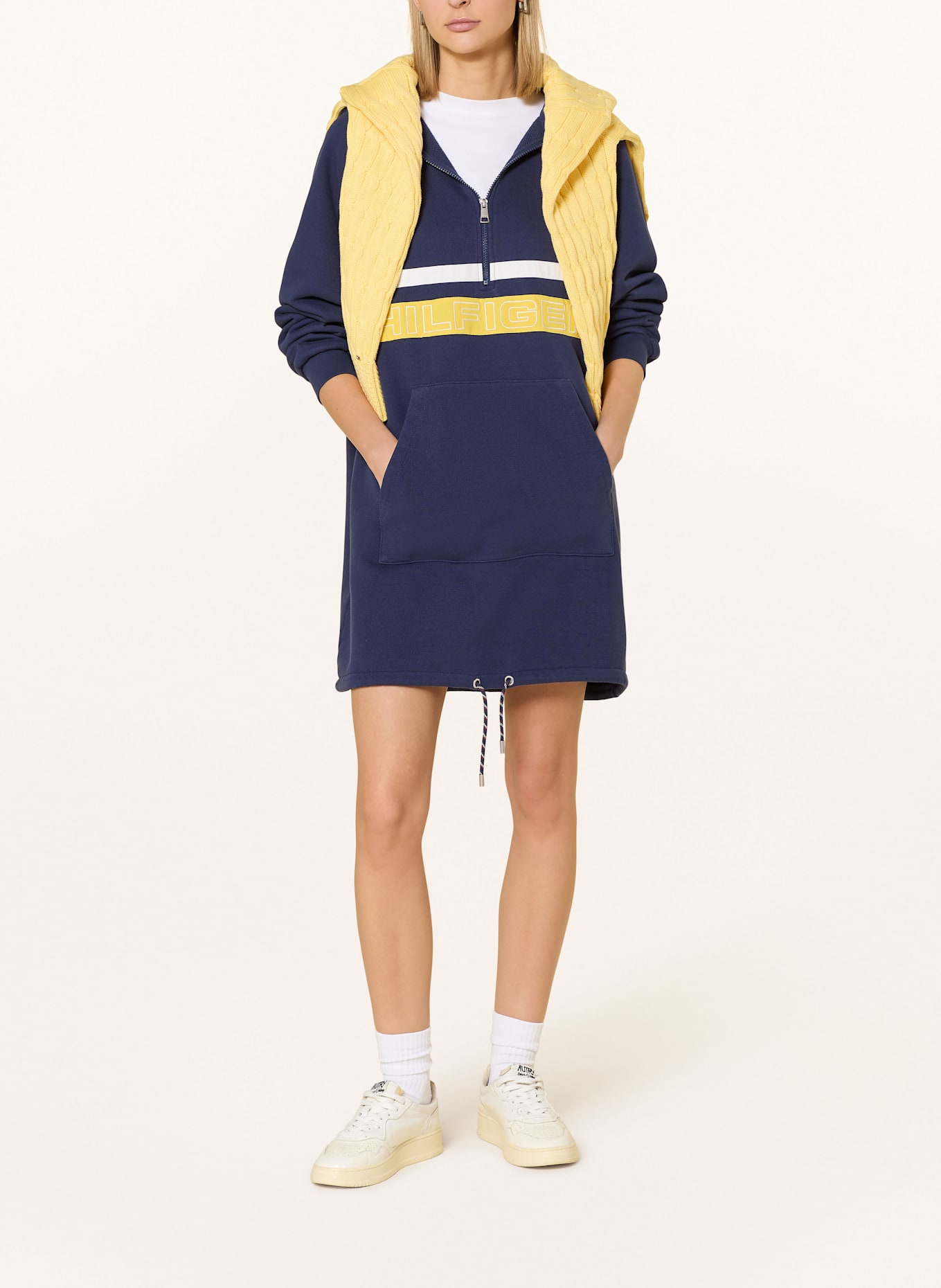 TOMMY HILFIGER Sweatkleid: DUNKELBLAU/ WEISS/ GELB