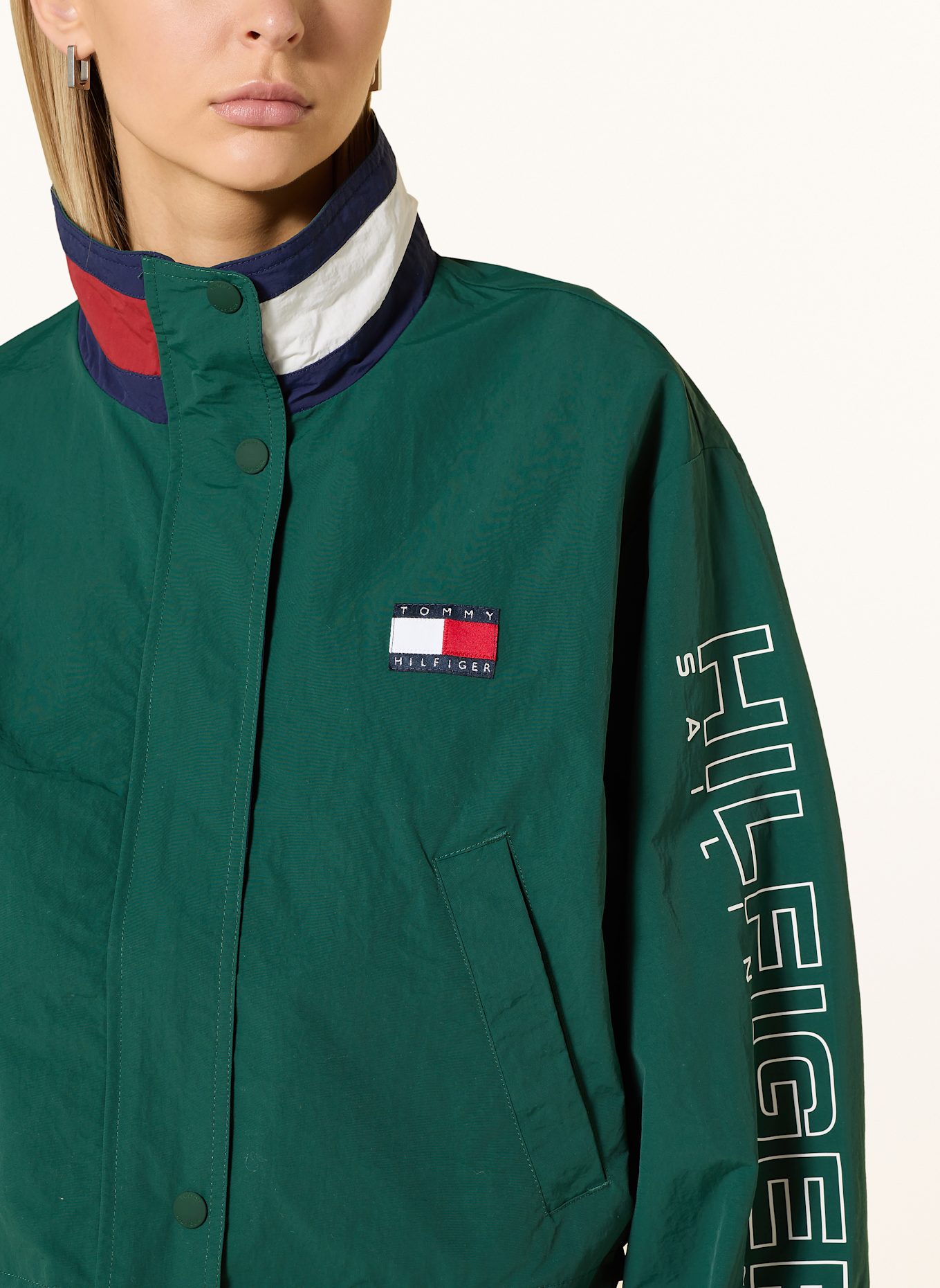 TOMMY HILFIGER Kurtka: CIEMNOZIELONY