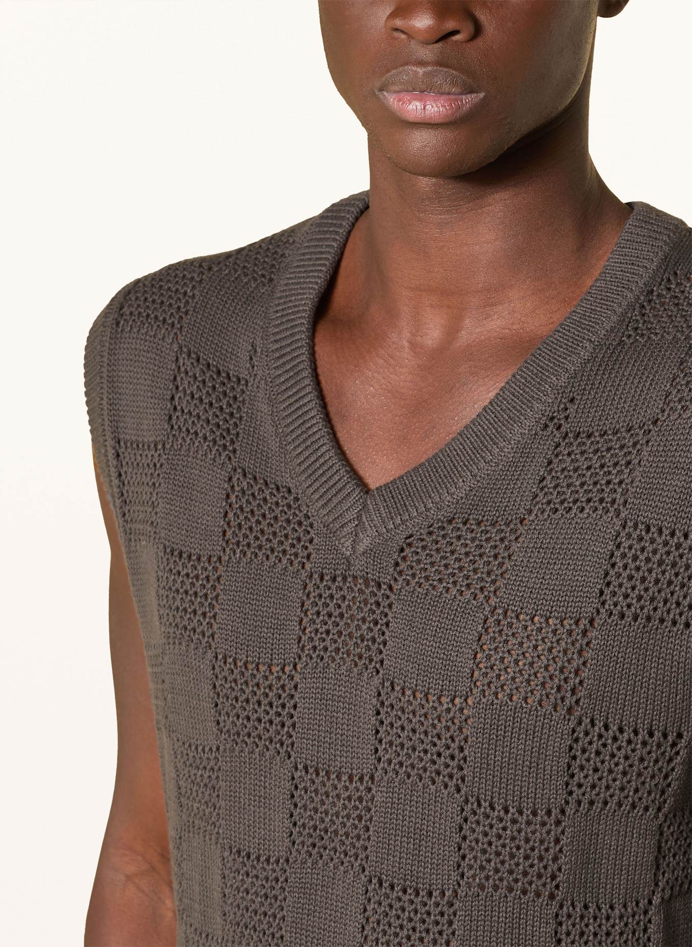 Levi's® Pullunder SKYLINE: SCHWARZ