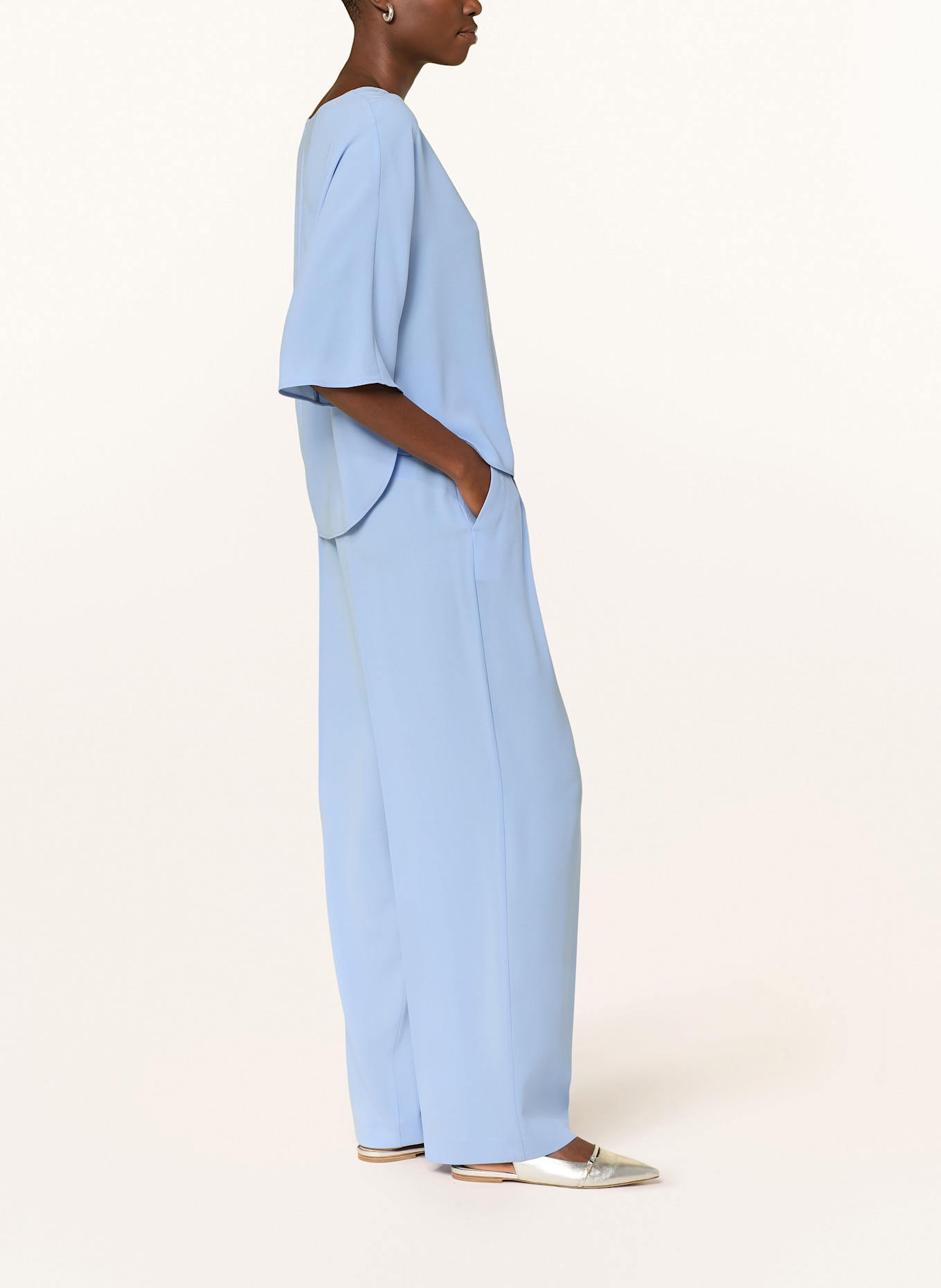 windsor. Marlenehose: HELLBLAU