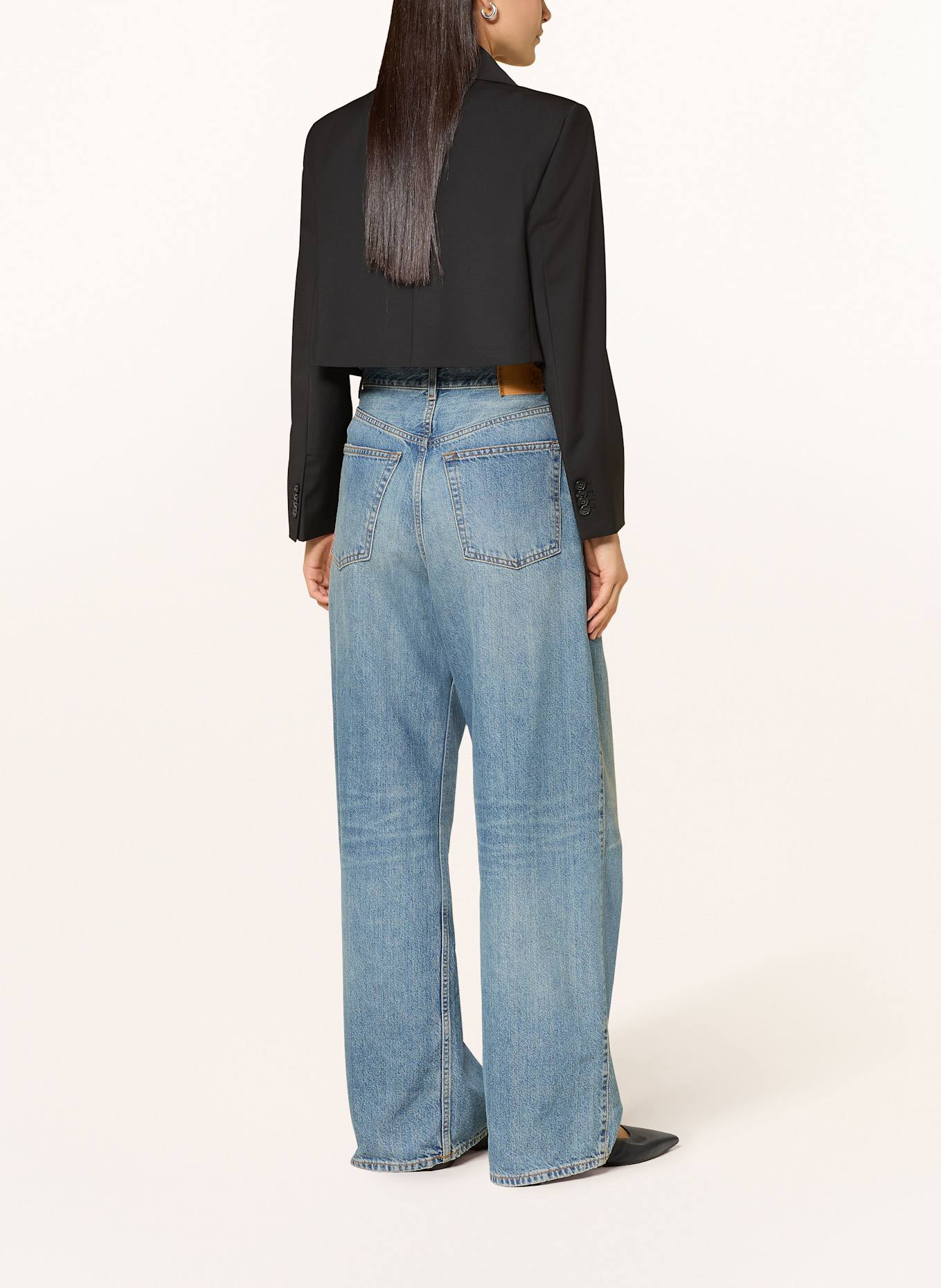 DRYKORN Cropped-Blazer GARVOCK: SCHWARZ