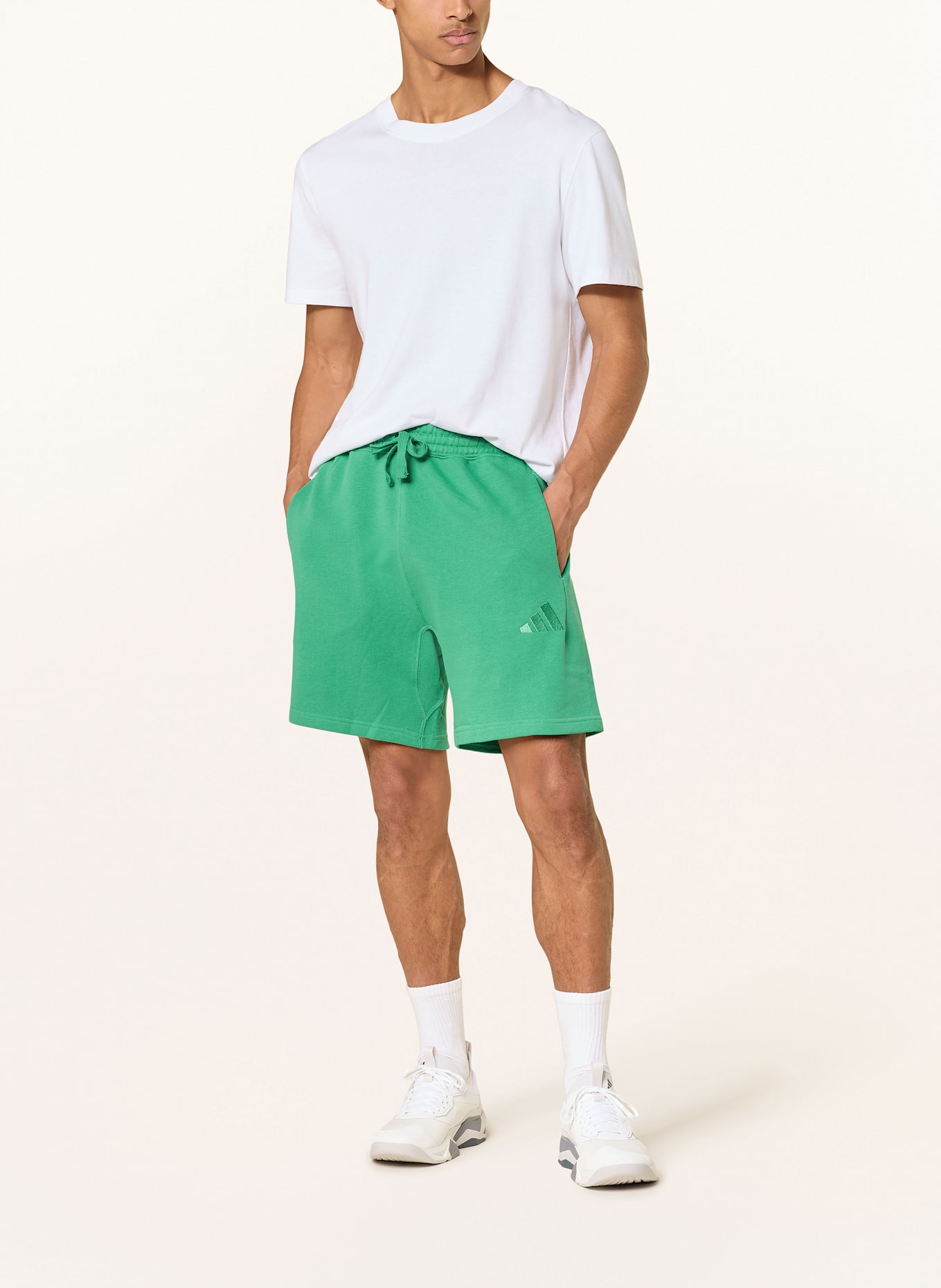 adidas Szorty ALL SZN FRENCH TERRY: ZIELONY