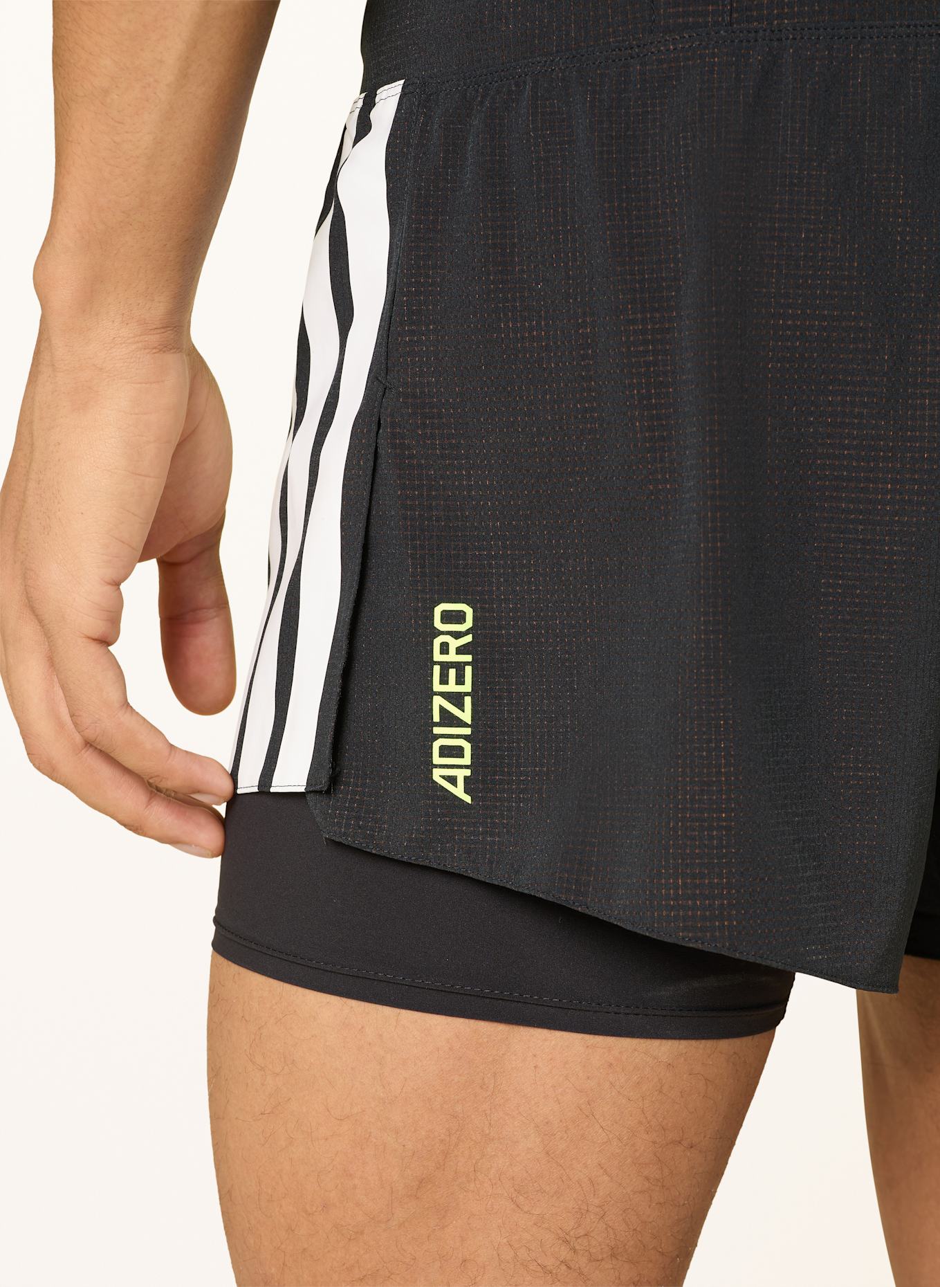 adidas 2-in-1-Laufshorts ADIZERO RUNNING 2-IN-1 GEL POCKET: SCHWARZ/ WEISS