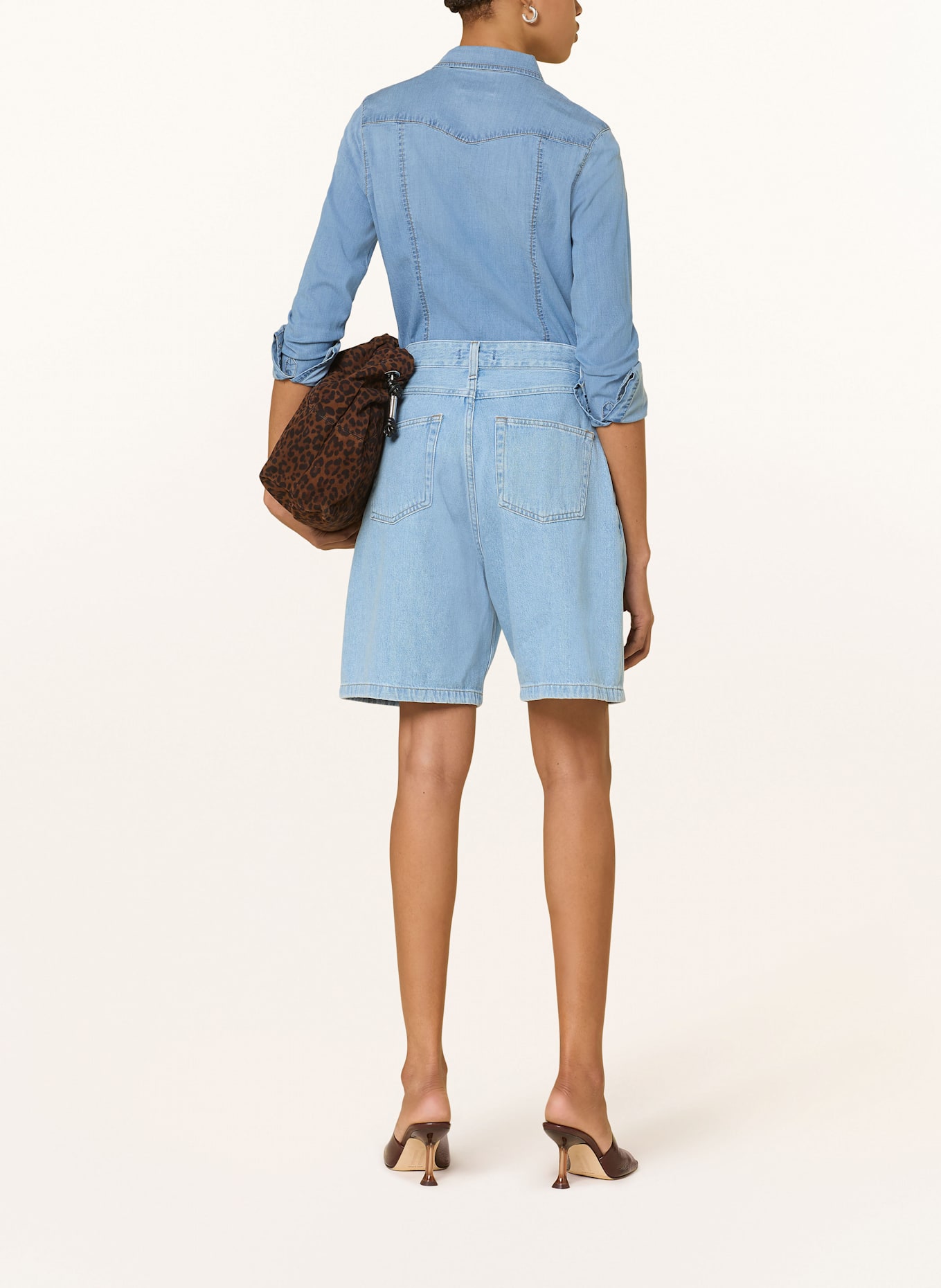 GUESS RILEY denim look shirt blouse: LIGHT BLUE