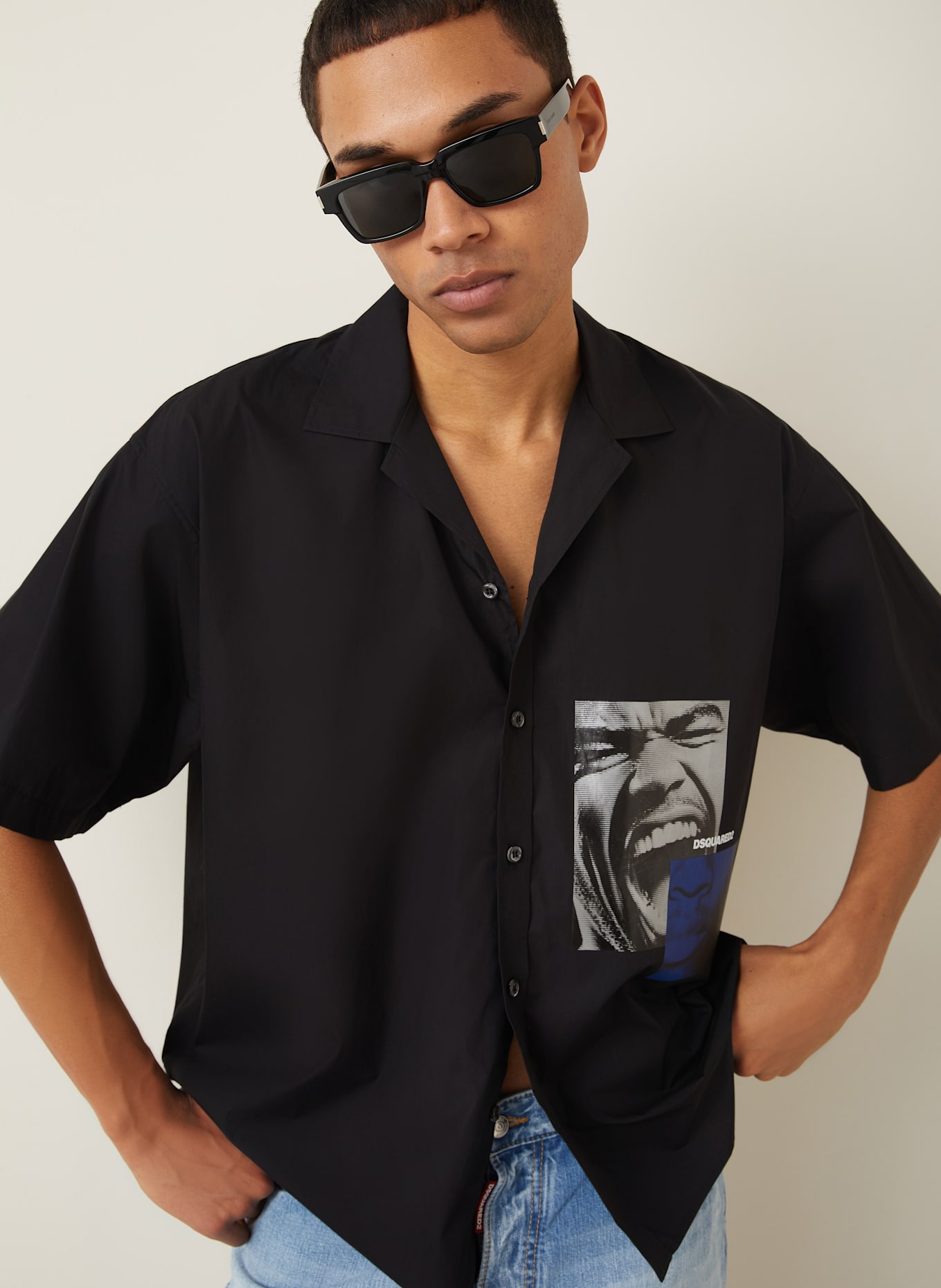 DSQUARED2 Kurzarm-Hemd Comfort Fit: SCHWARZ
