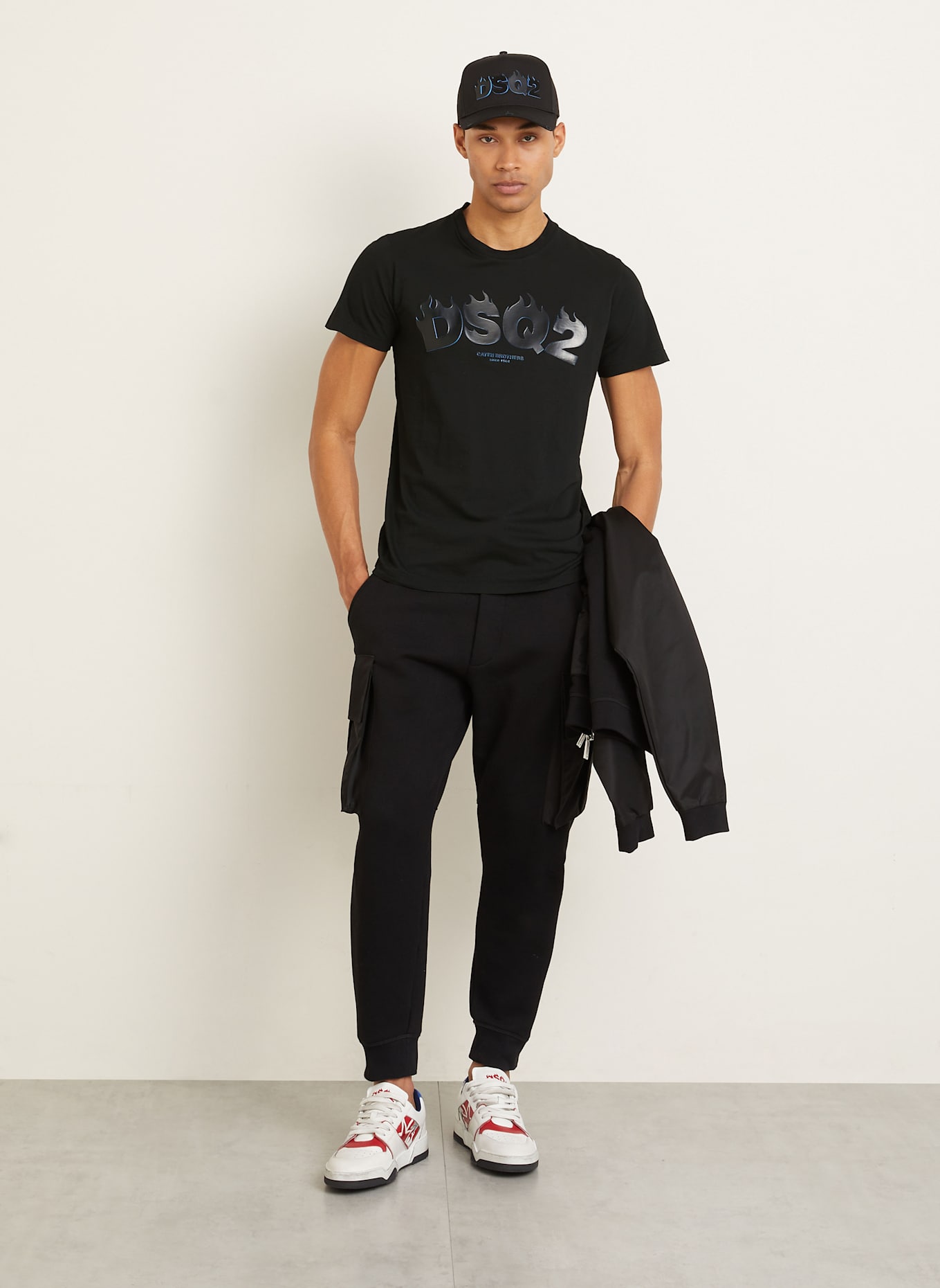 DSQUARED2 Tričko: ČERNÁ