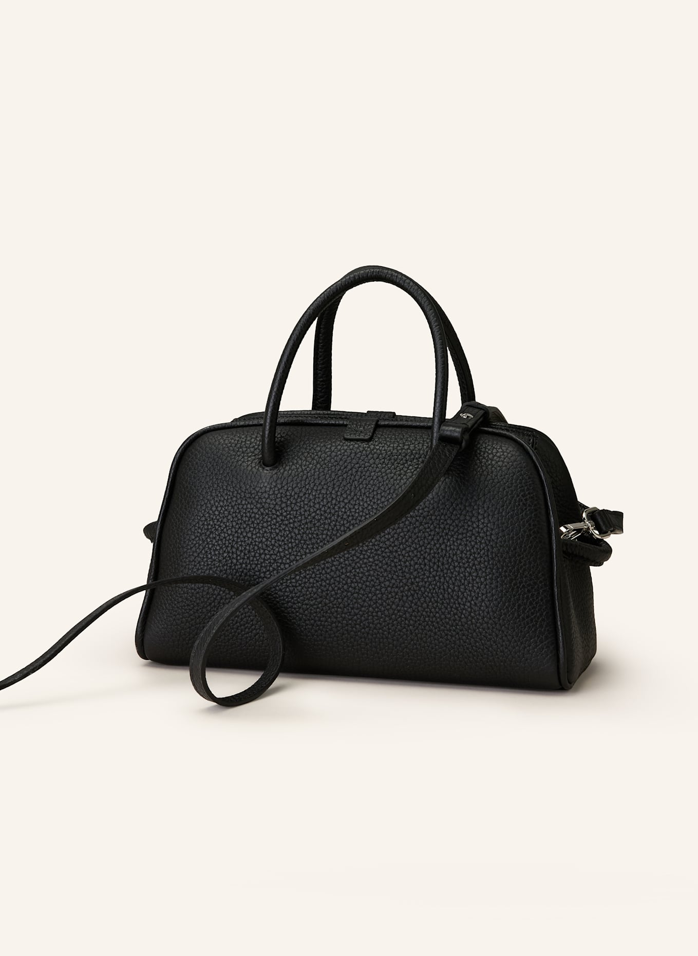 JACQUEMUS Handtasche LE PETIT TURISMO: SCHWARZ