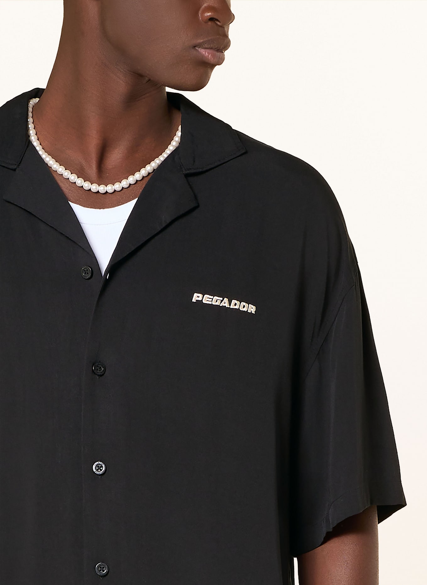 PEGADOR Resorthemd Comfort Fit: SCHWARZ